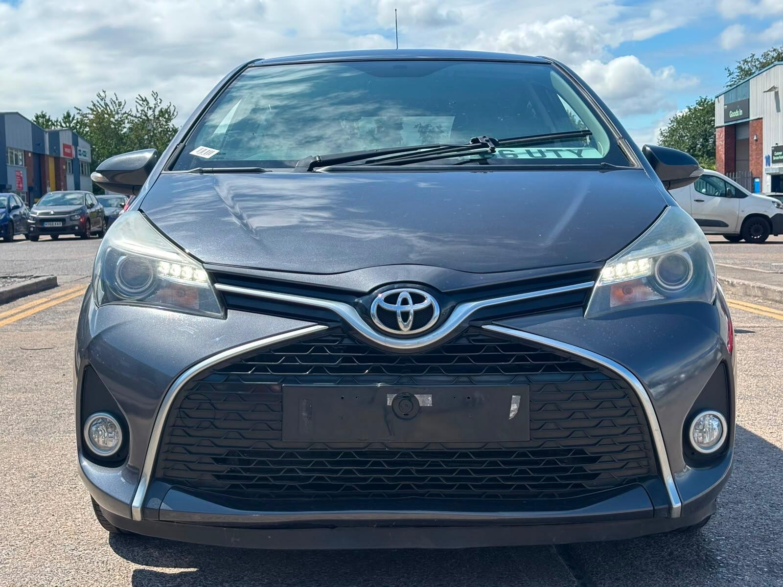 Toyota Yaris view 6