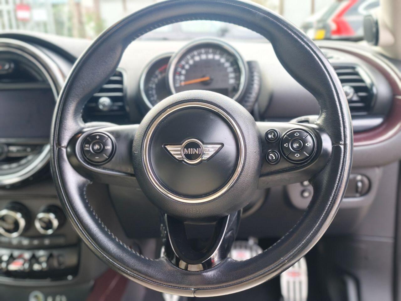 Mini Clubman view 3