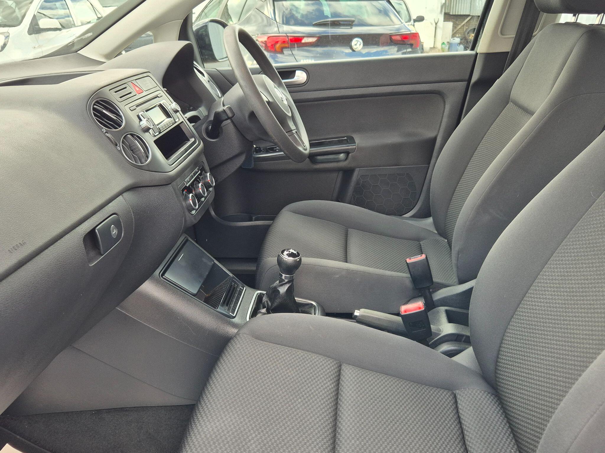 Volkswagen Golf Plus view 18