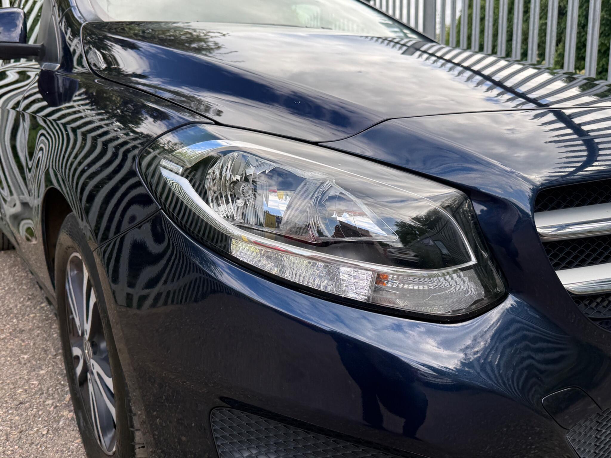 2018 Mercedes-Benz B Class image 49