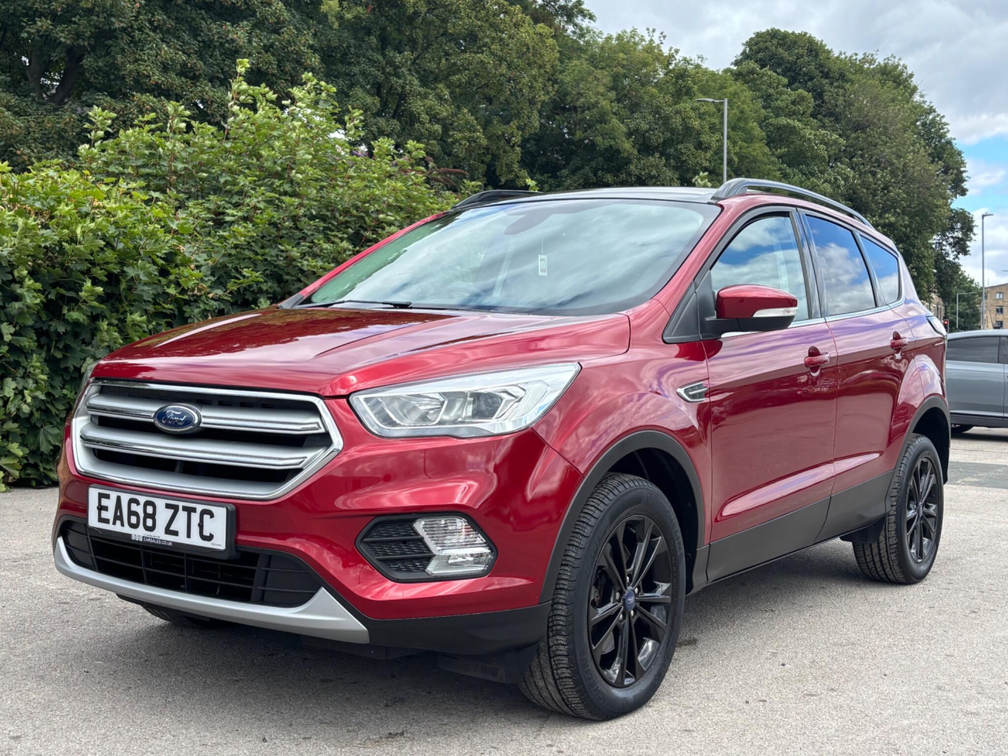 Ford Kuga main image