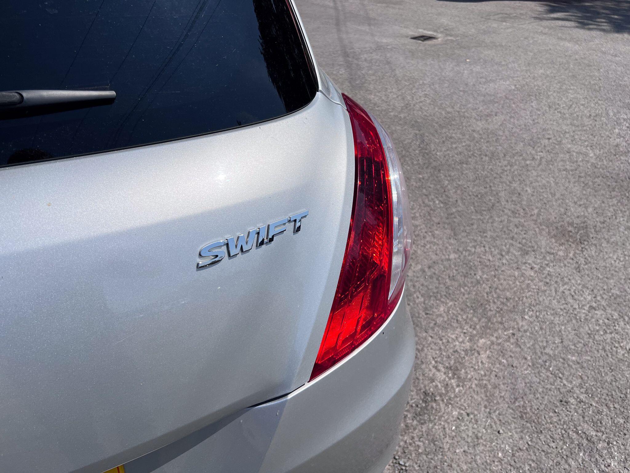 Suzuki Swift view 16