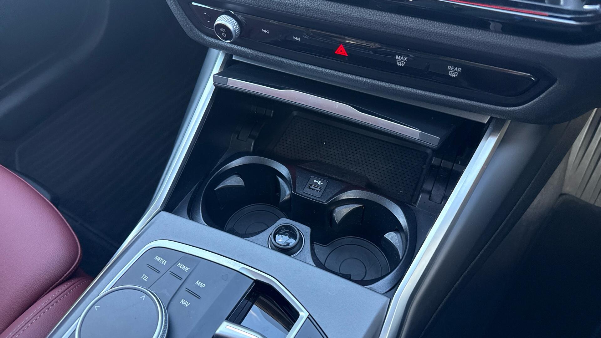 BMW i4 view 45