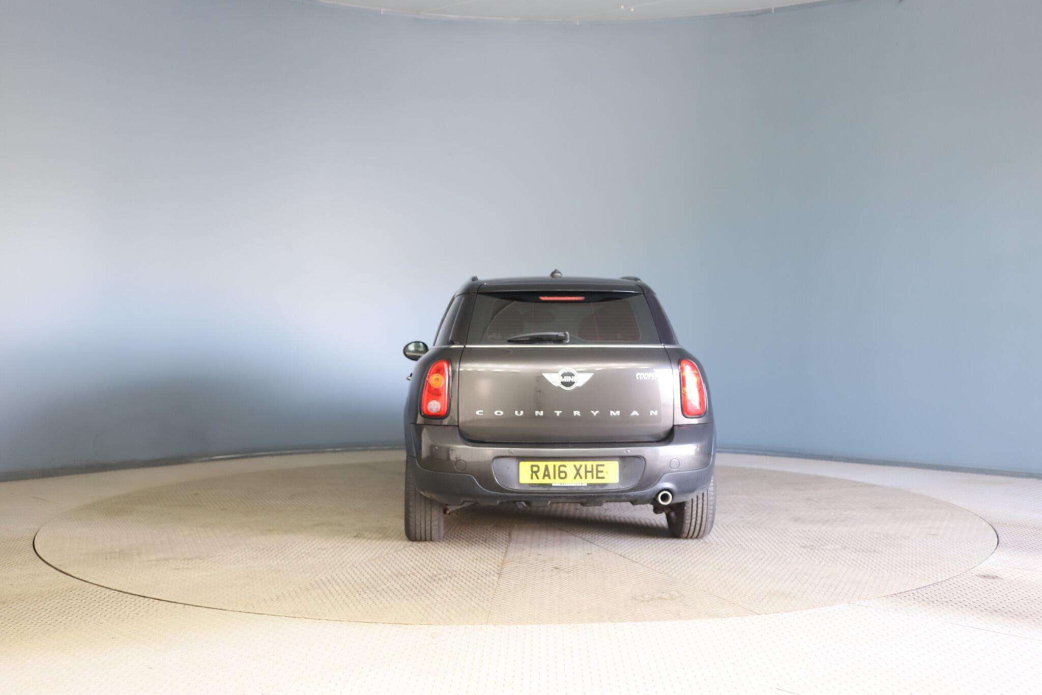 Mini Countryman view 5