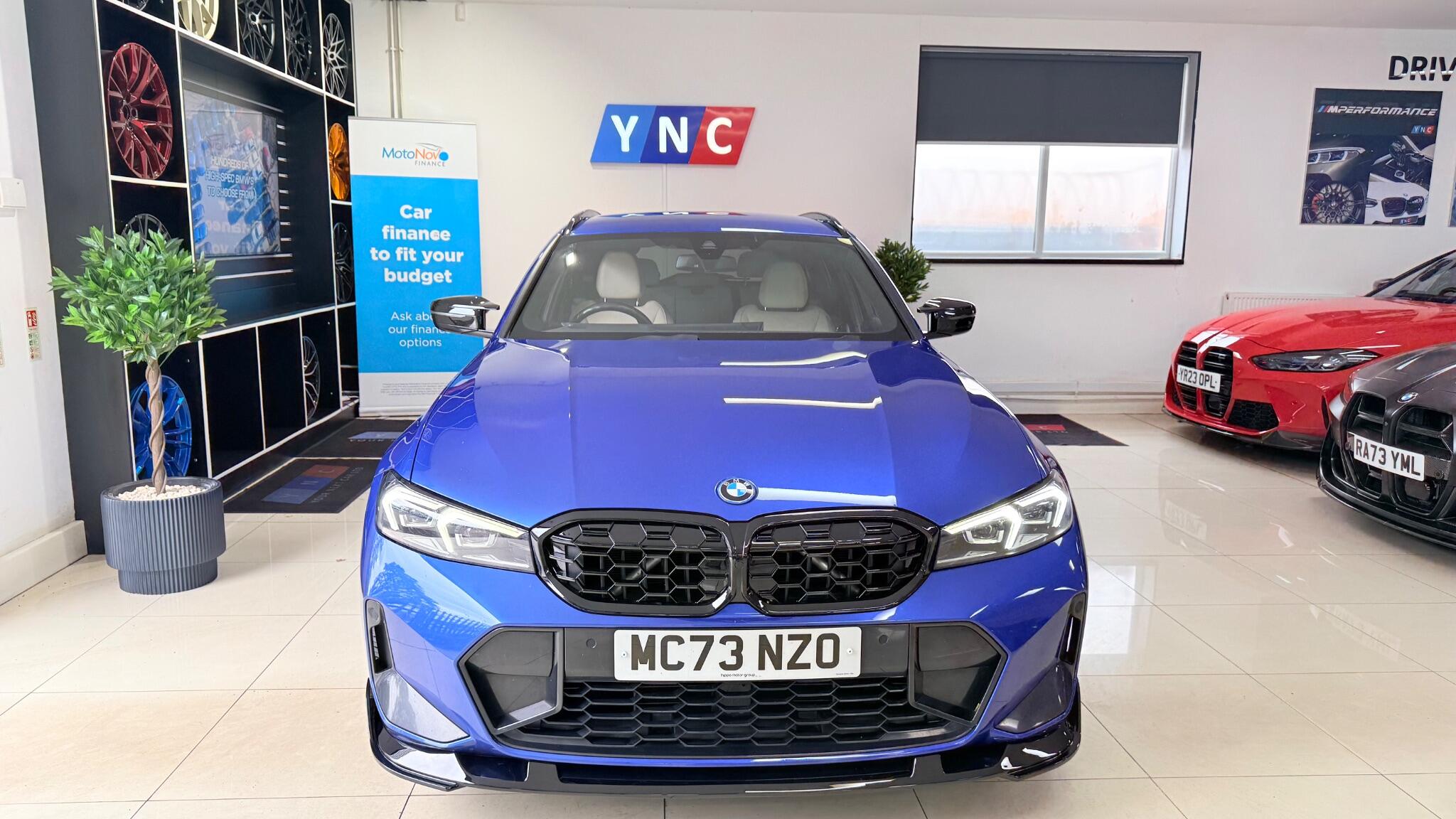 BMW 3 Series view 52