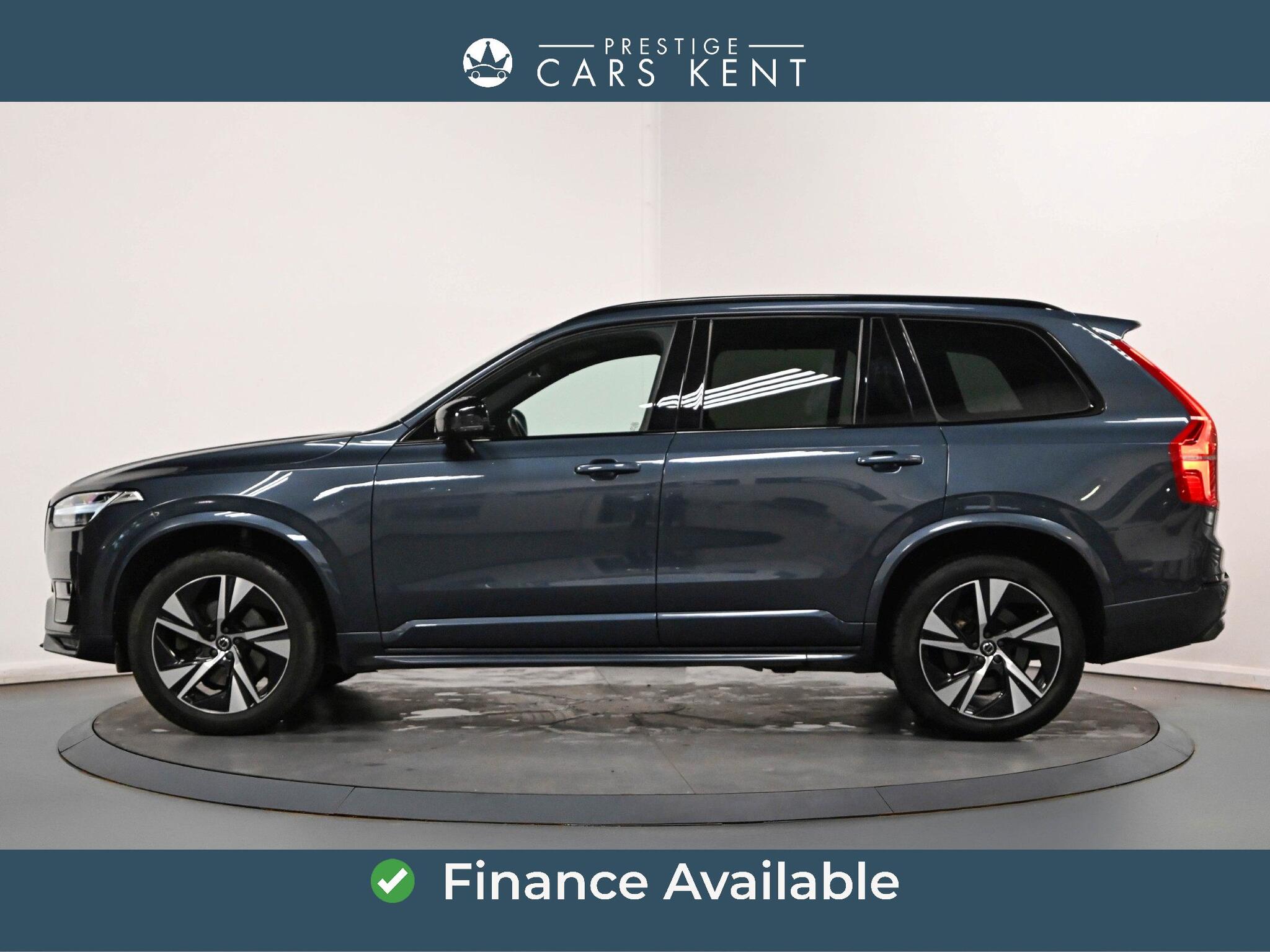 Volvo XC90 view 4