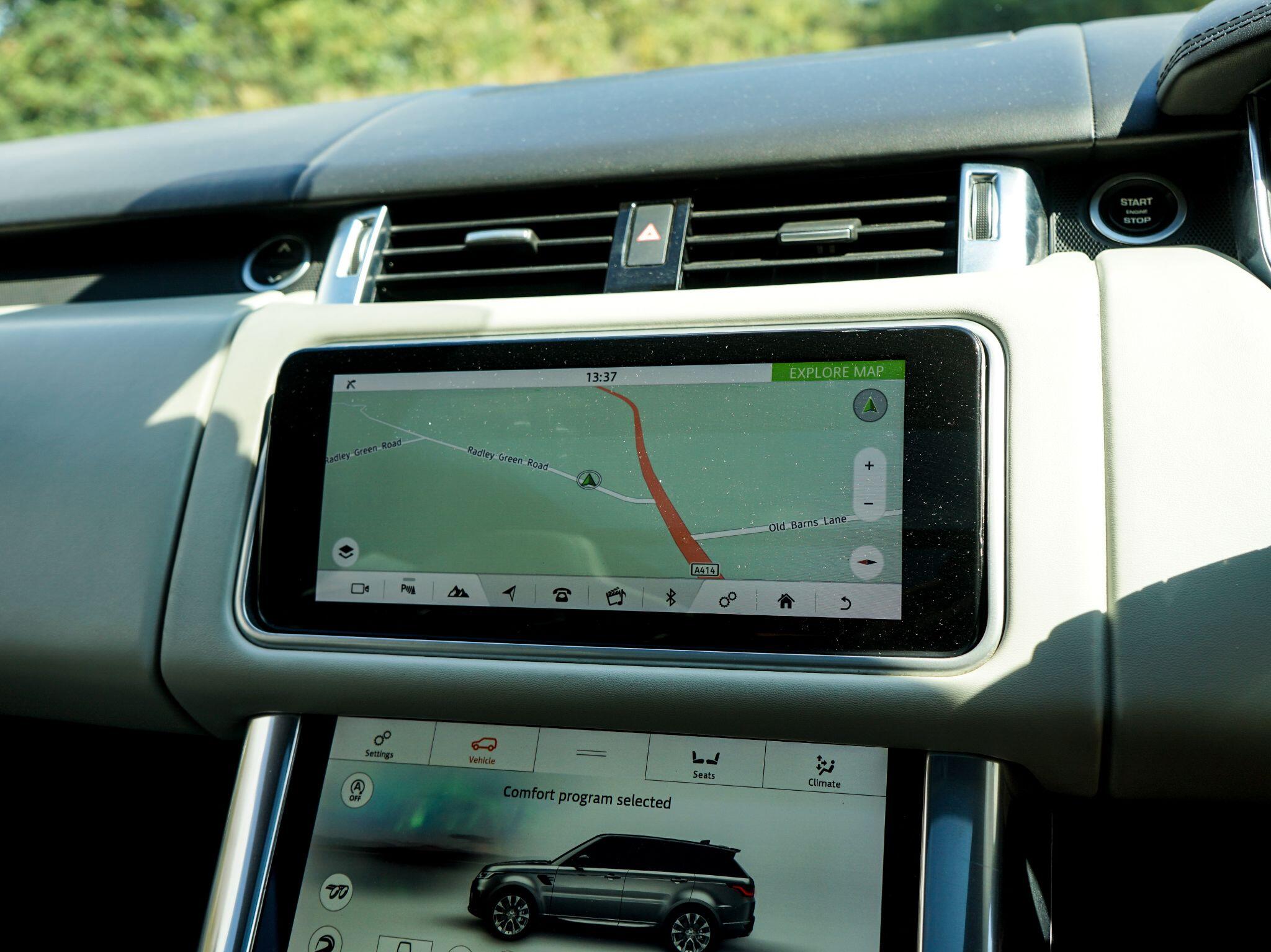 Land Rover Range Rover Sport view 29