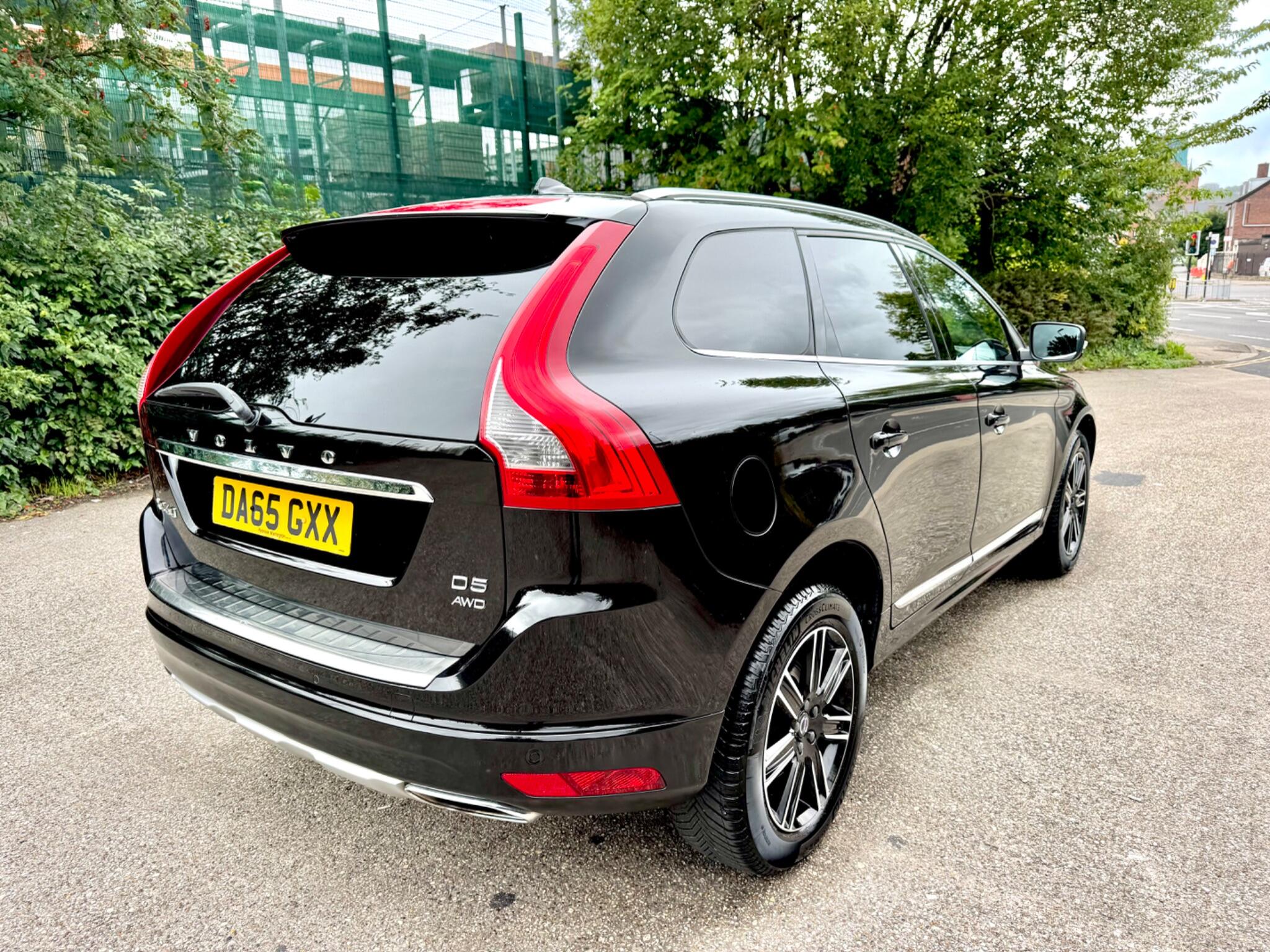 Volvo XC60 view 7