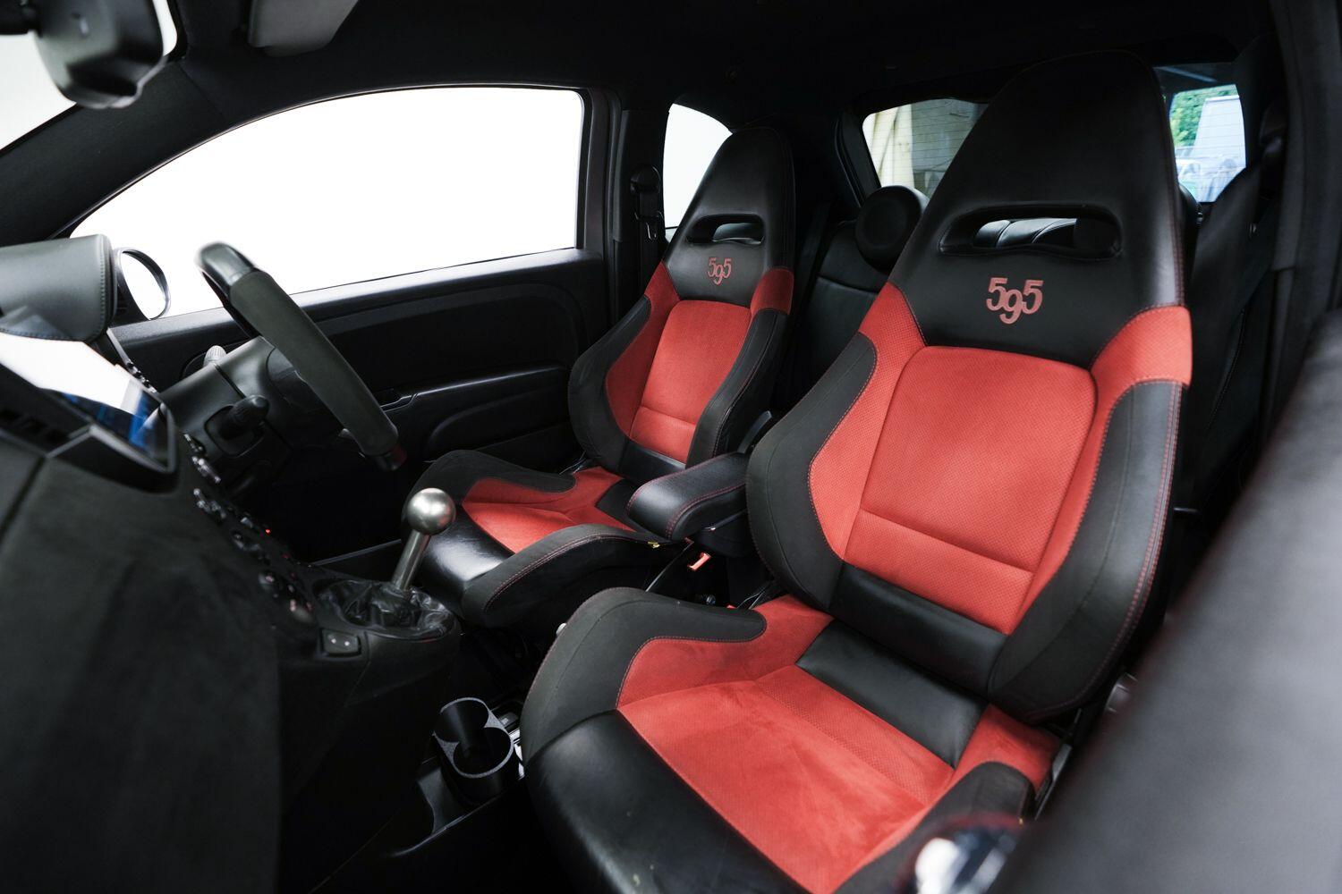 Abarth 595 view 22