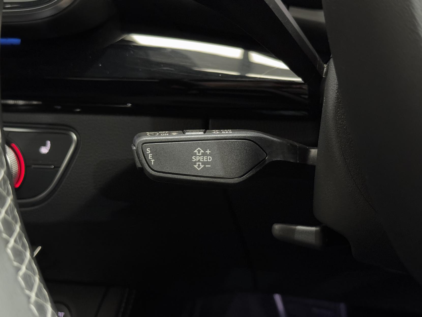 Audi Q5 view 40