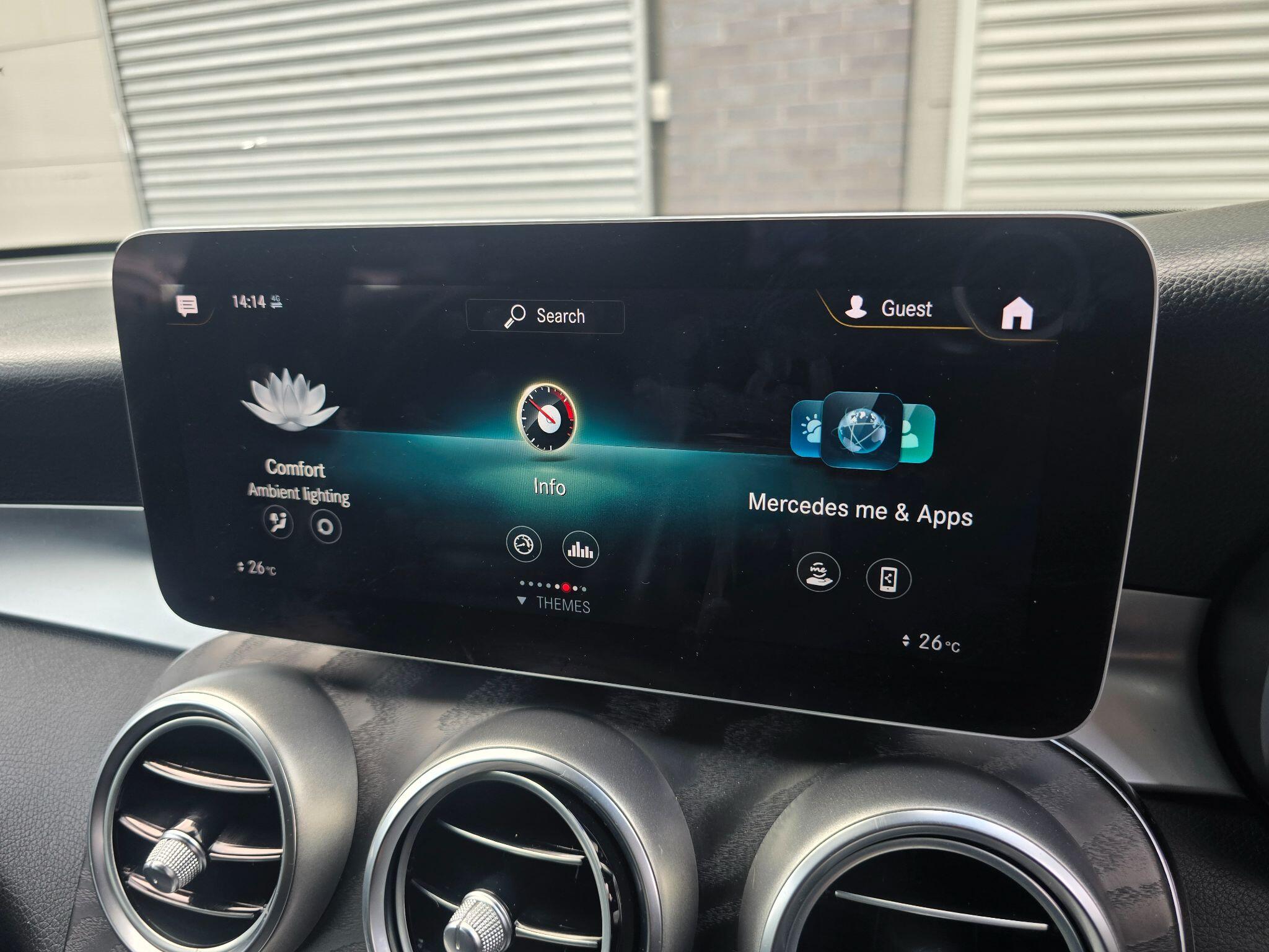 Mercedes-Benz GLC view 32