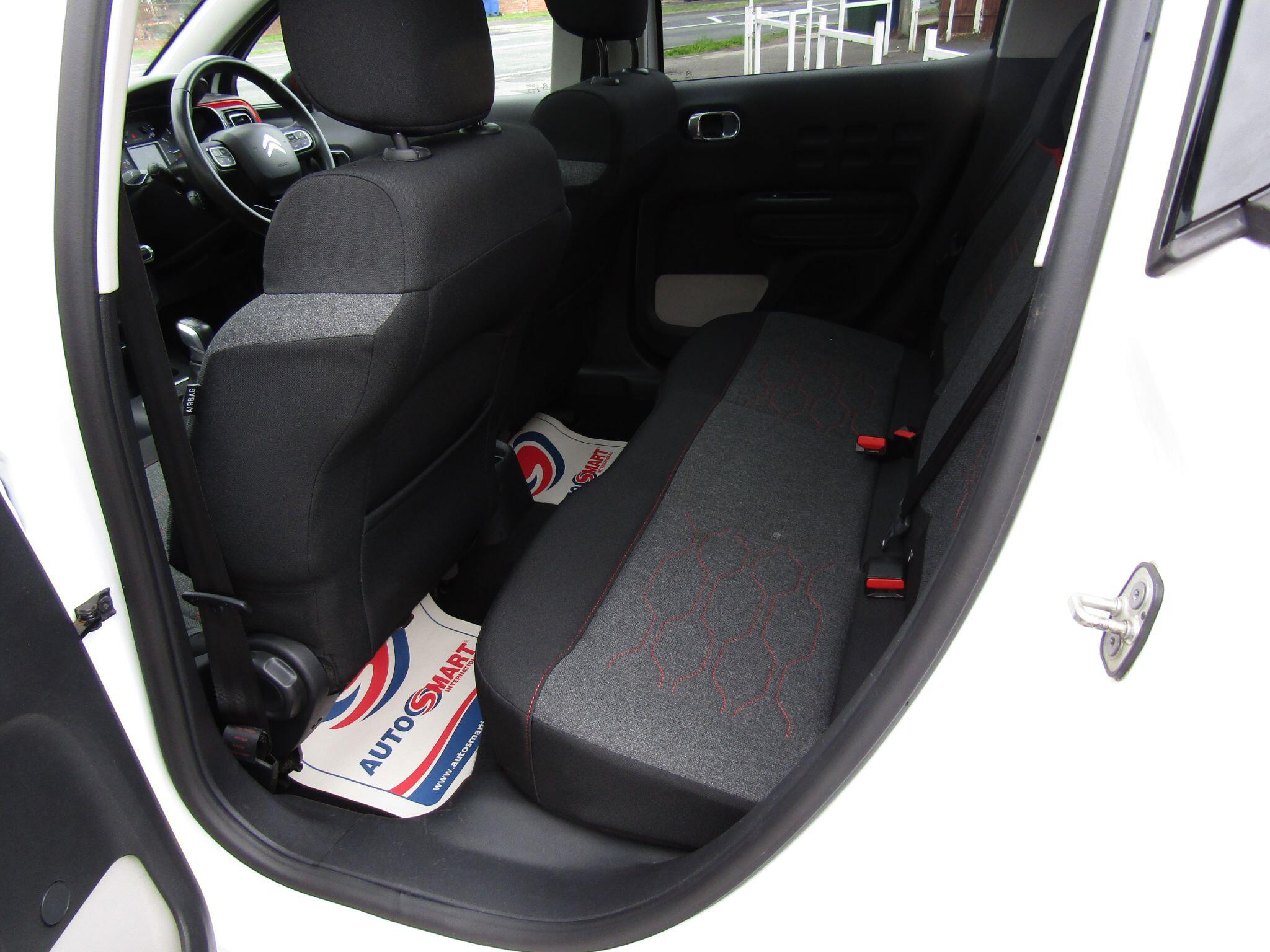 Citroen C3 view 12