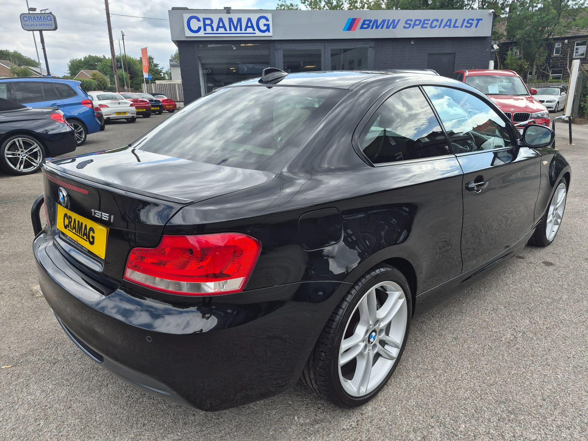 BMW 1 Series view 10