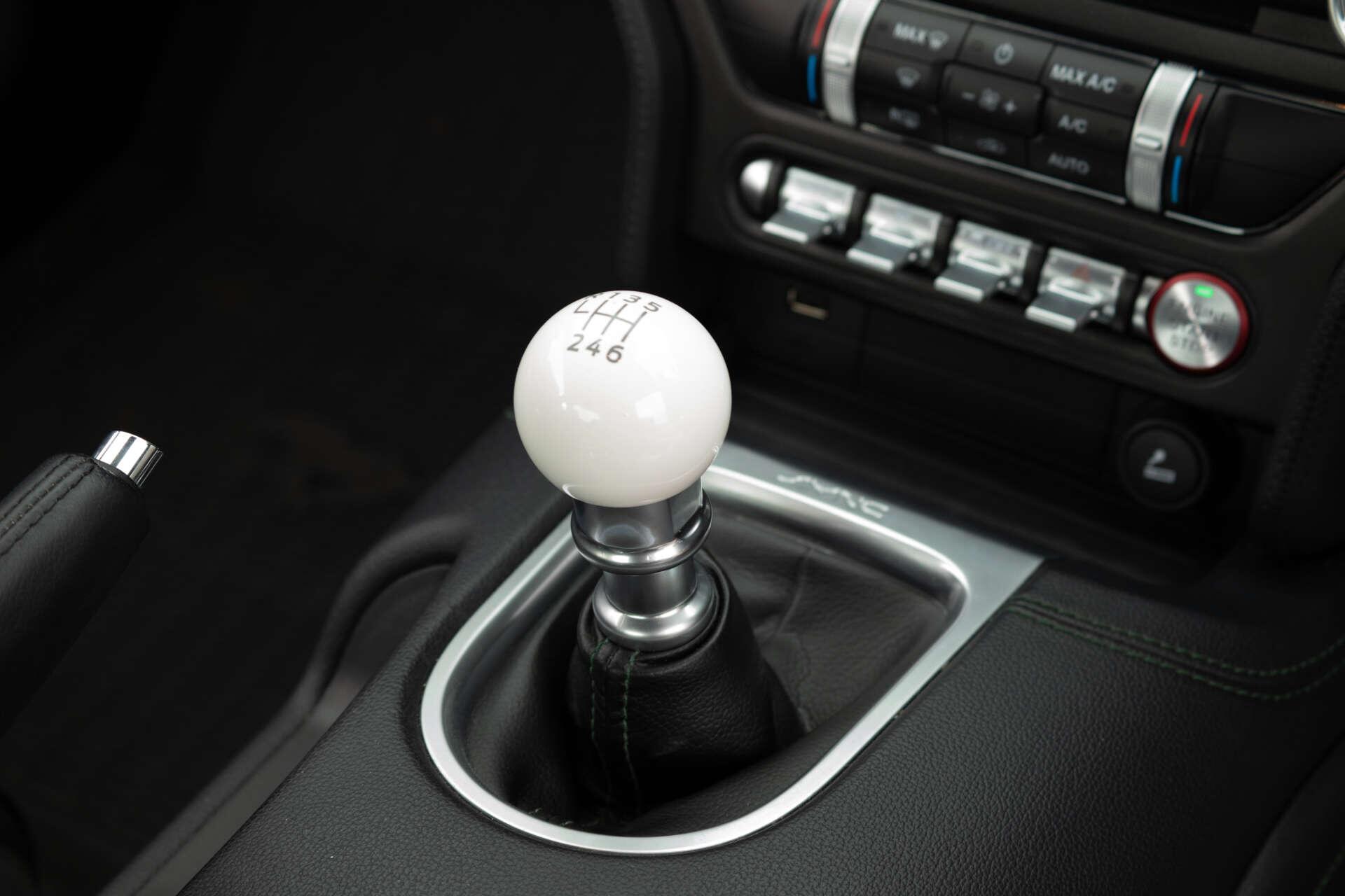 Ford Mustang view 51