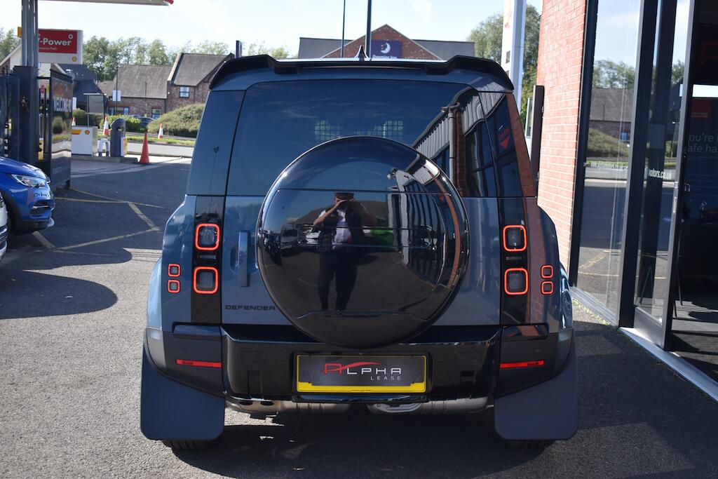 Land Rover Defender view 8