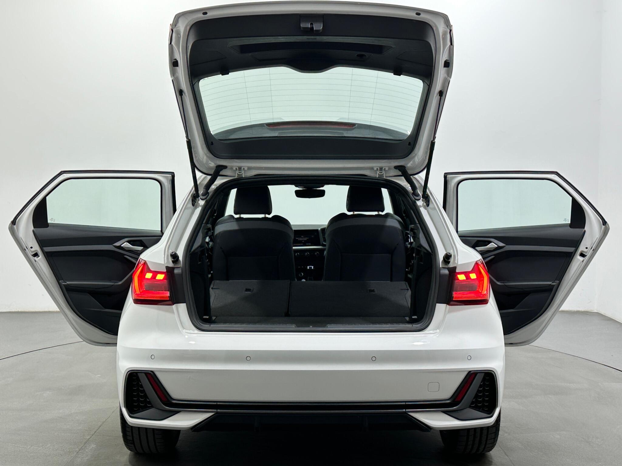 Audi A1 view 42