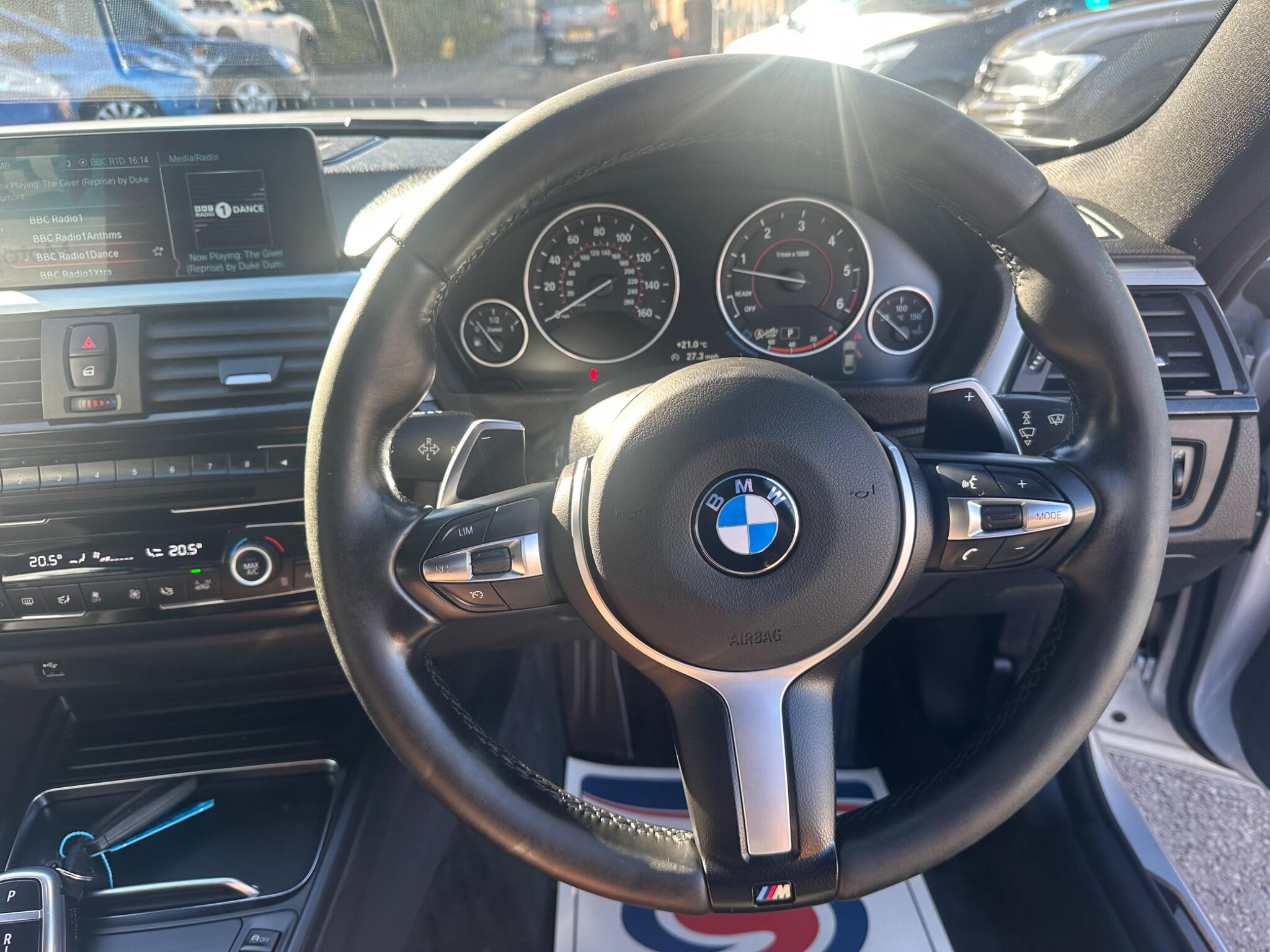 BMW 4 Series view 16