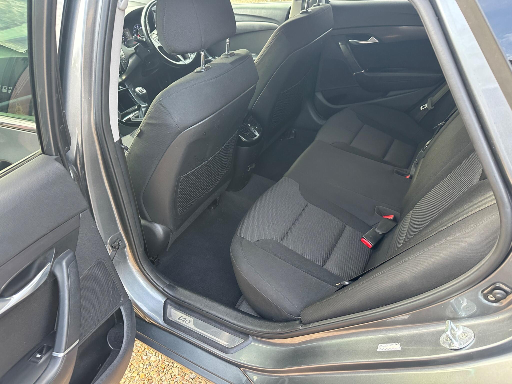 Hyundai I40 view 29