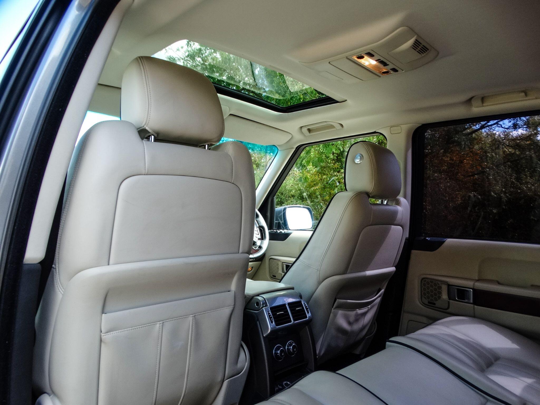 Land Rover Range Rover view 13