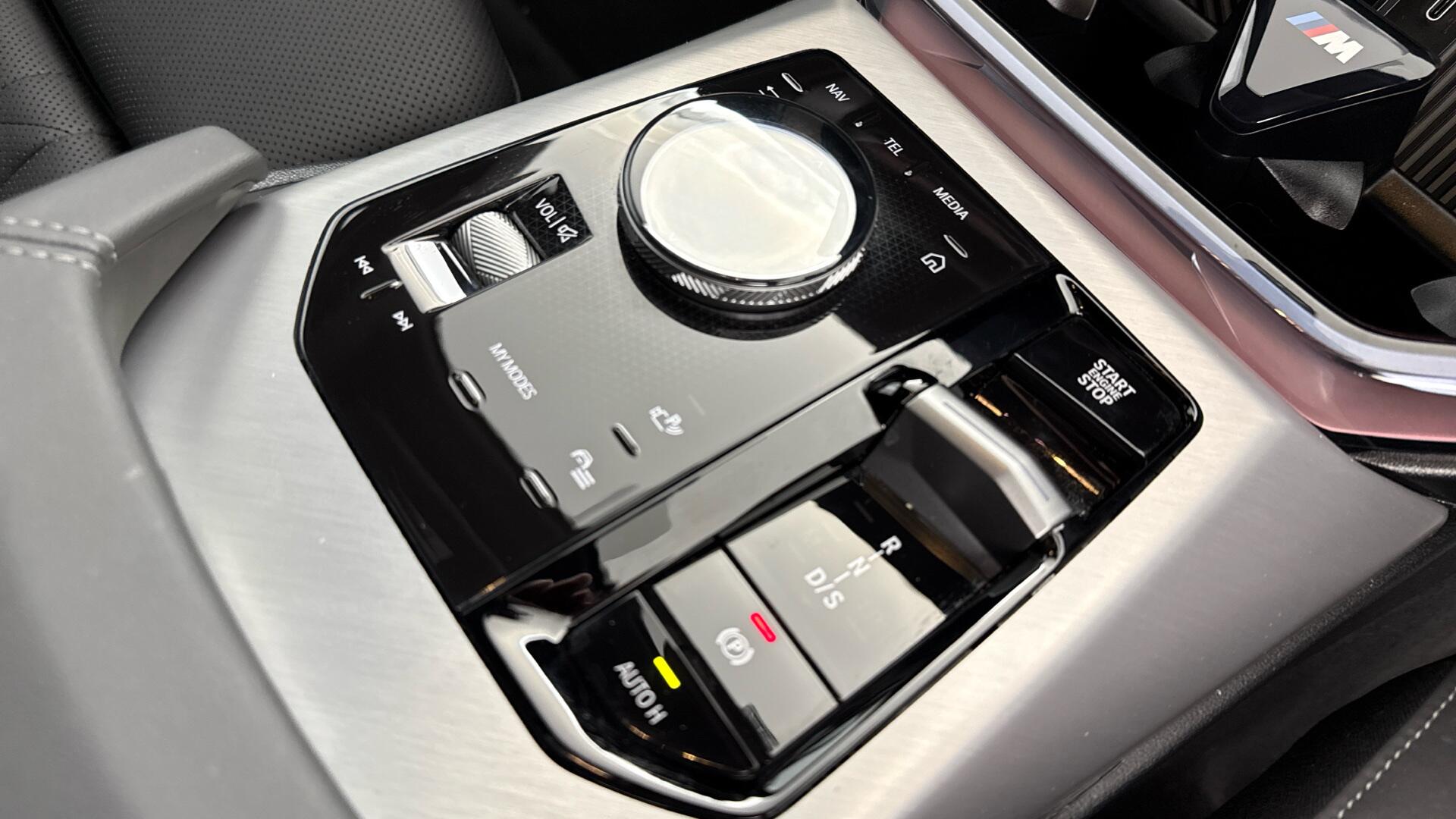 BMW X3 view 10
