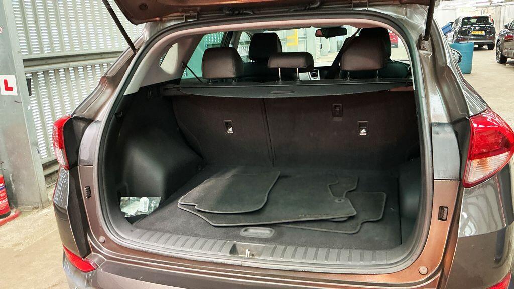 Hyundai Tucson view 14