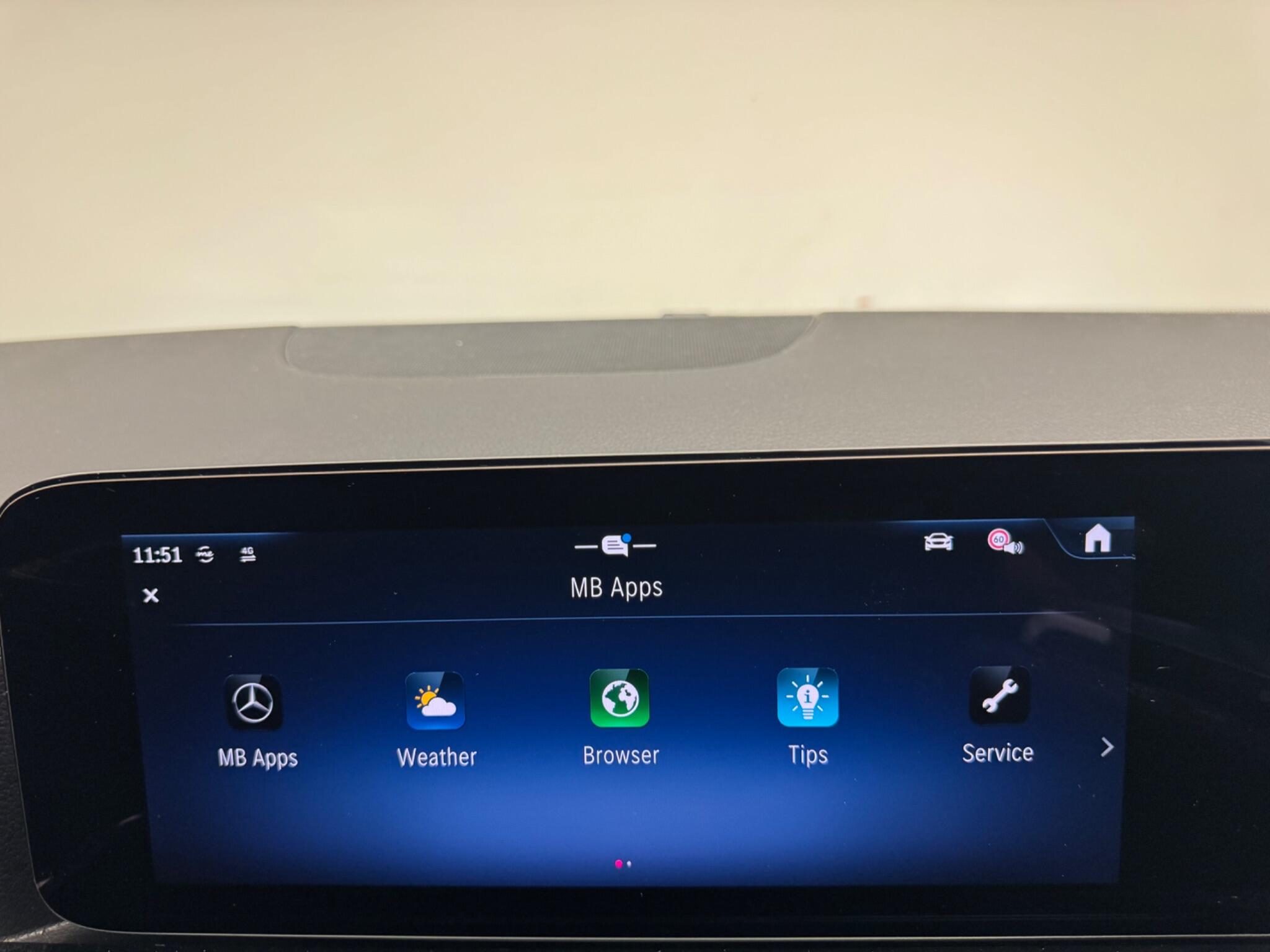 Mercedes-Benz Gla view 19