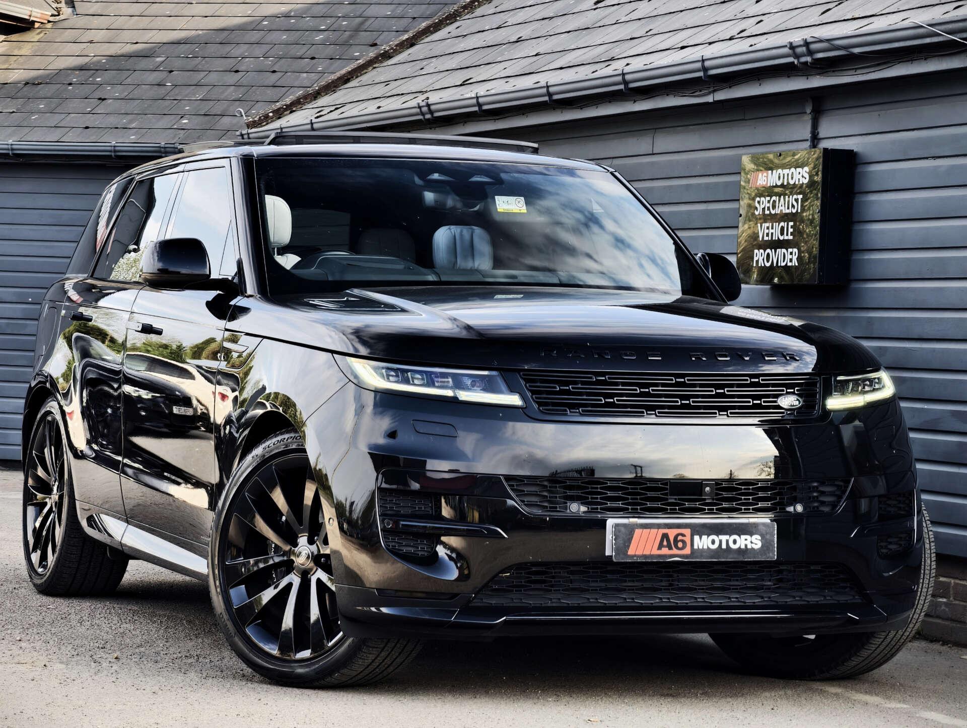 Land Rover Range Rover Sport view 3