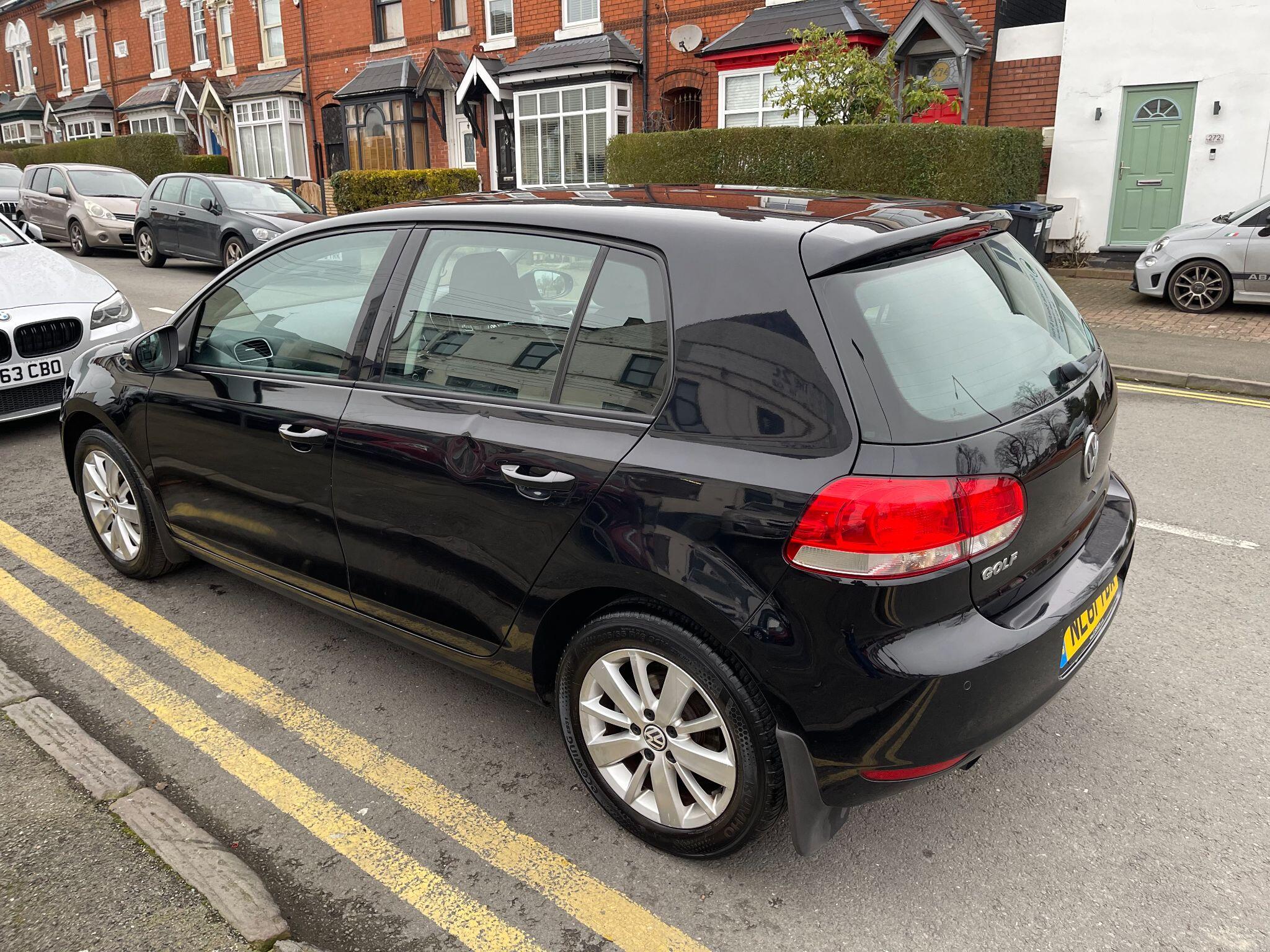 Volkswagen Golf view 14