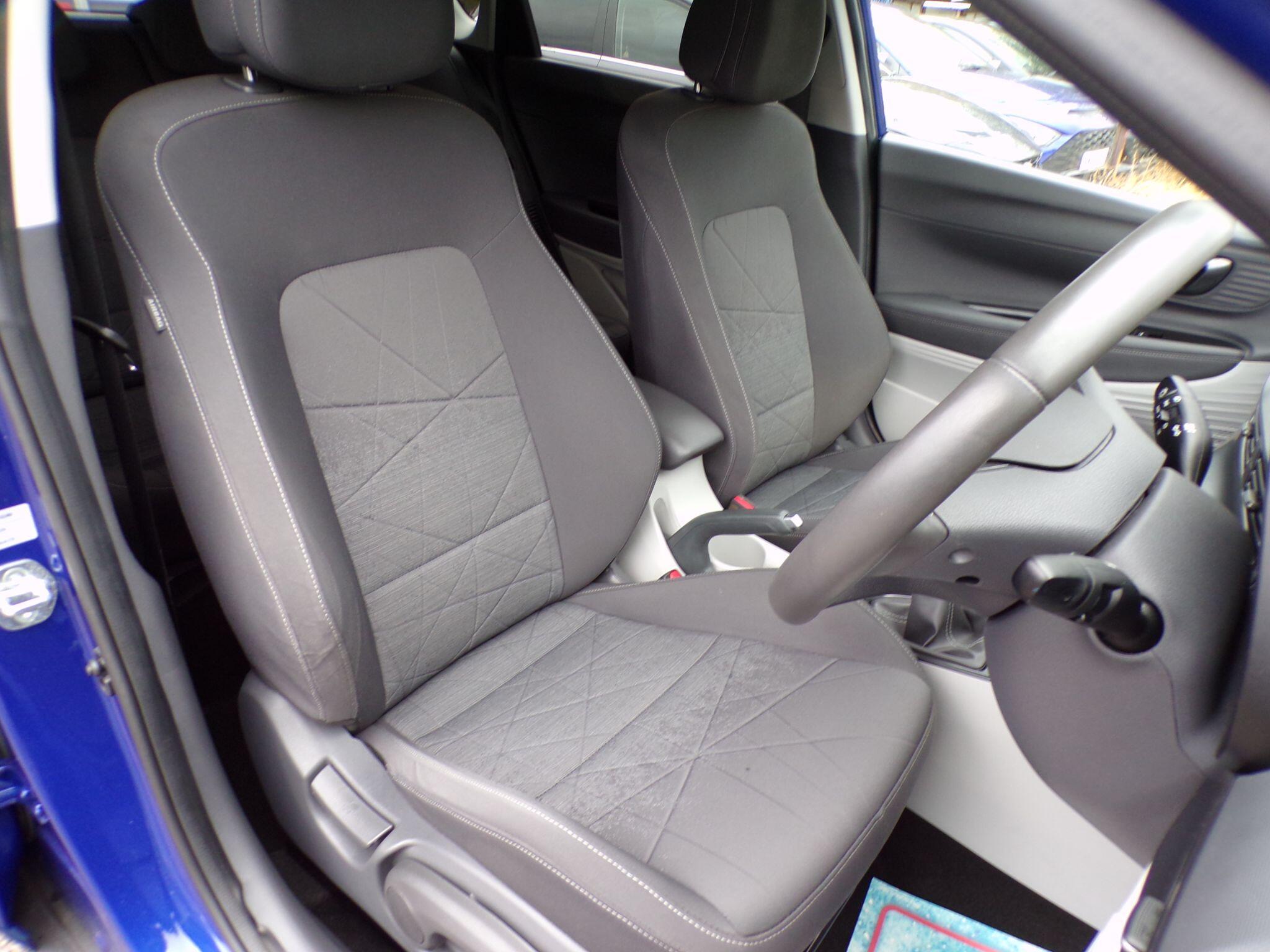Hyundai Bayon view 14