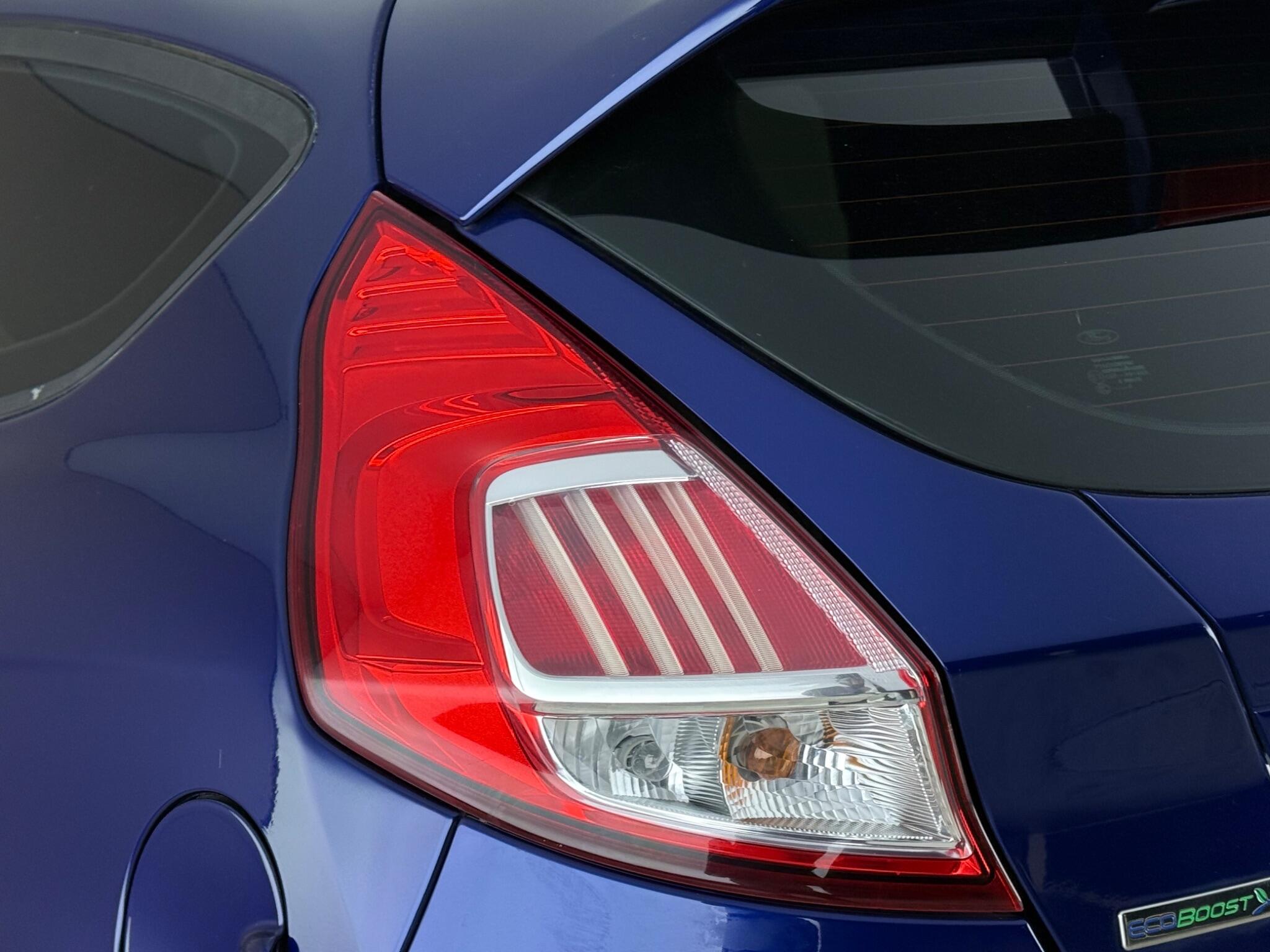 Ford Fiesta view 11