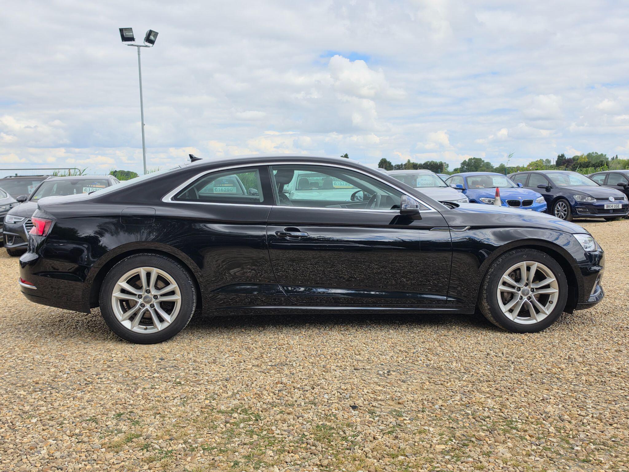 Audi A5 view 5