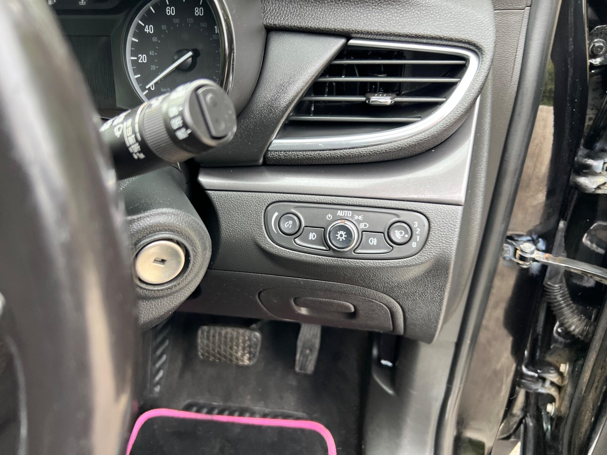 Vauxhall Mokka X view 33