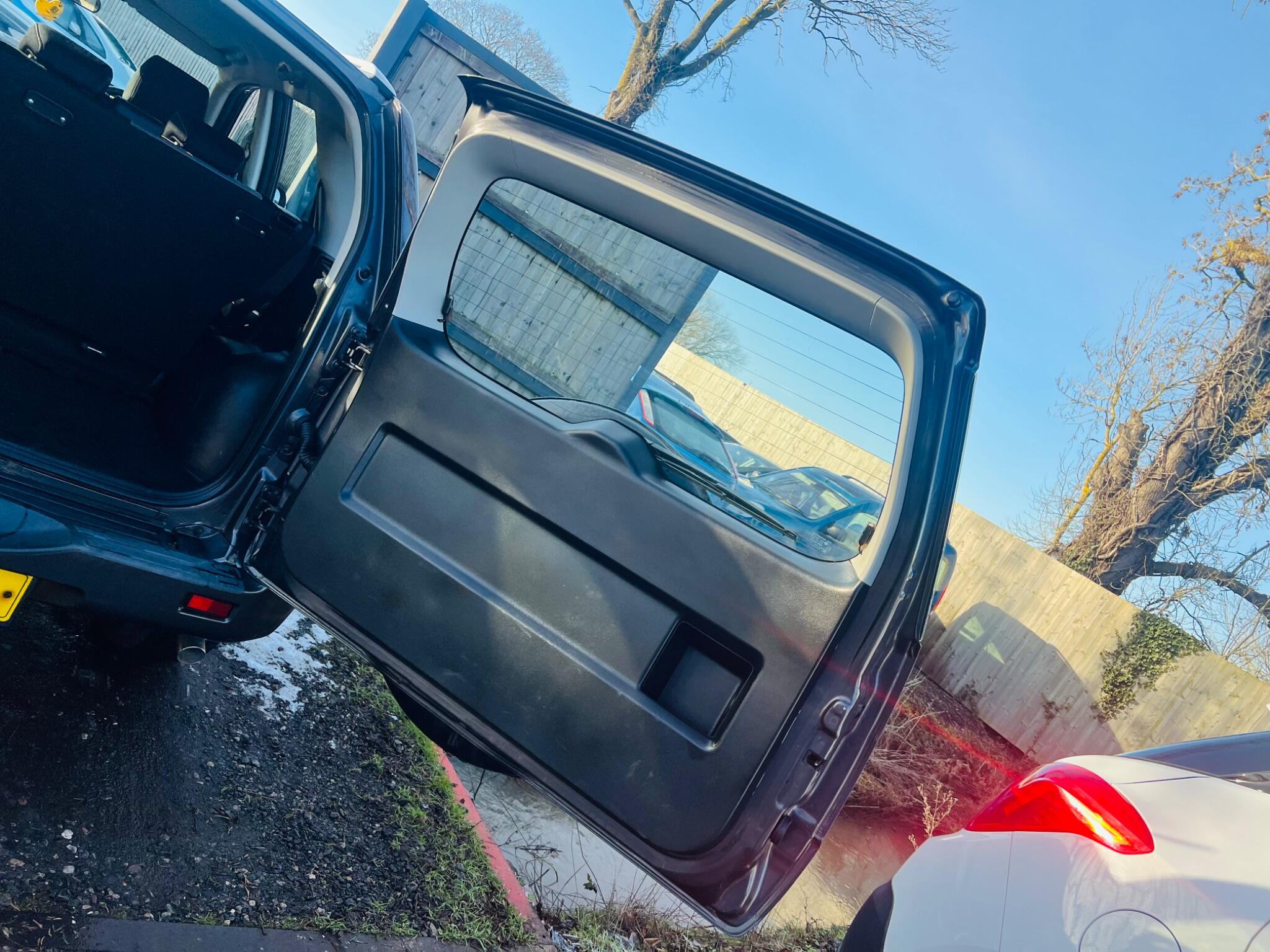 2012 Suzuki Grand Vitara 1.9 DDiS SZ-T 4WD Euro 5 5dr • 72,057 miles image 24