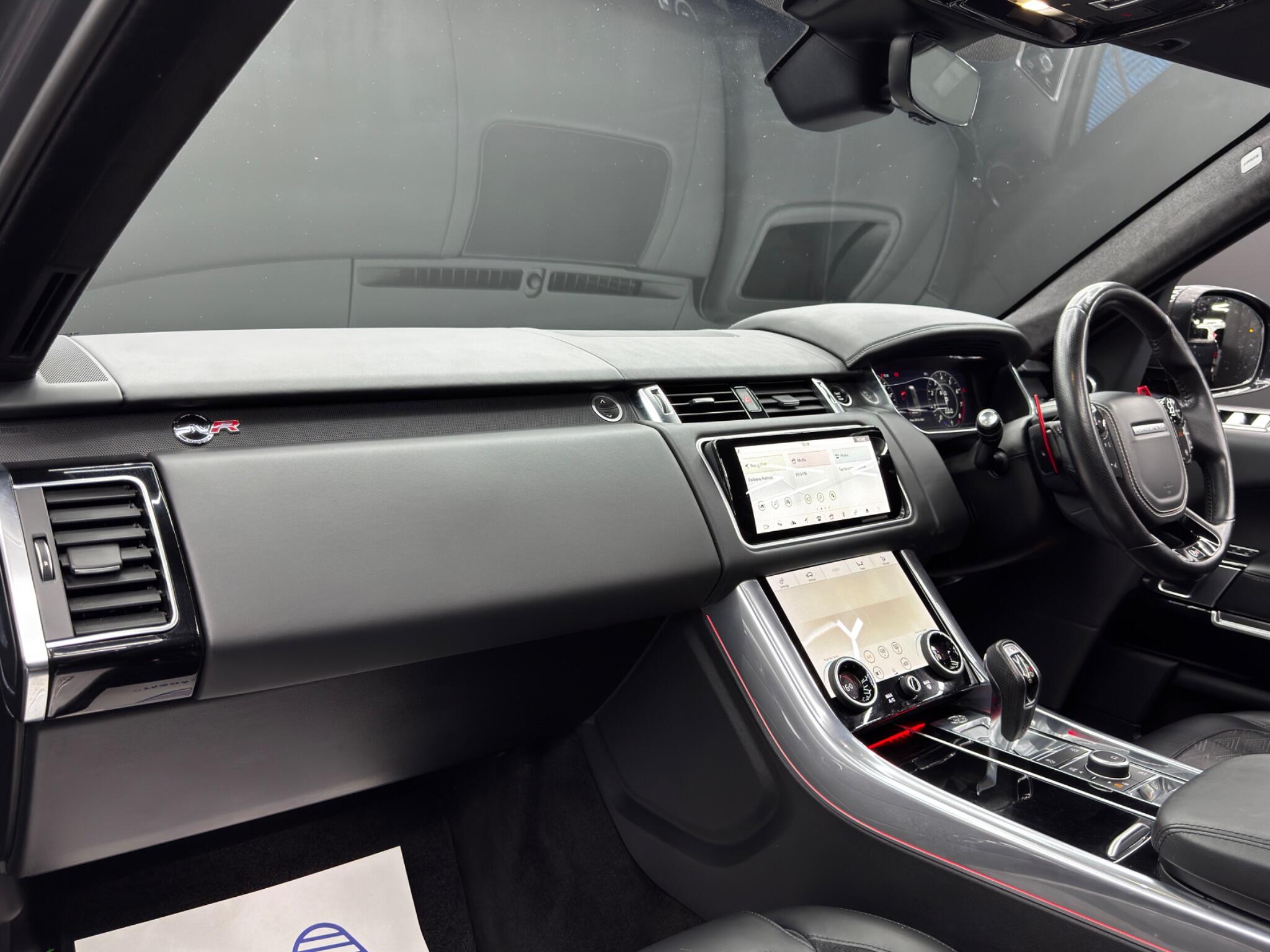 Land Rover Range Rover Sport view 11