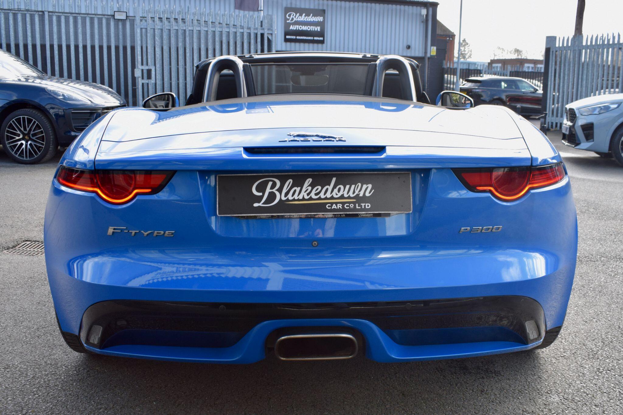 Jaguar F-Type view 6