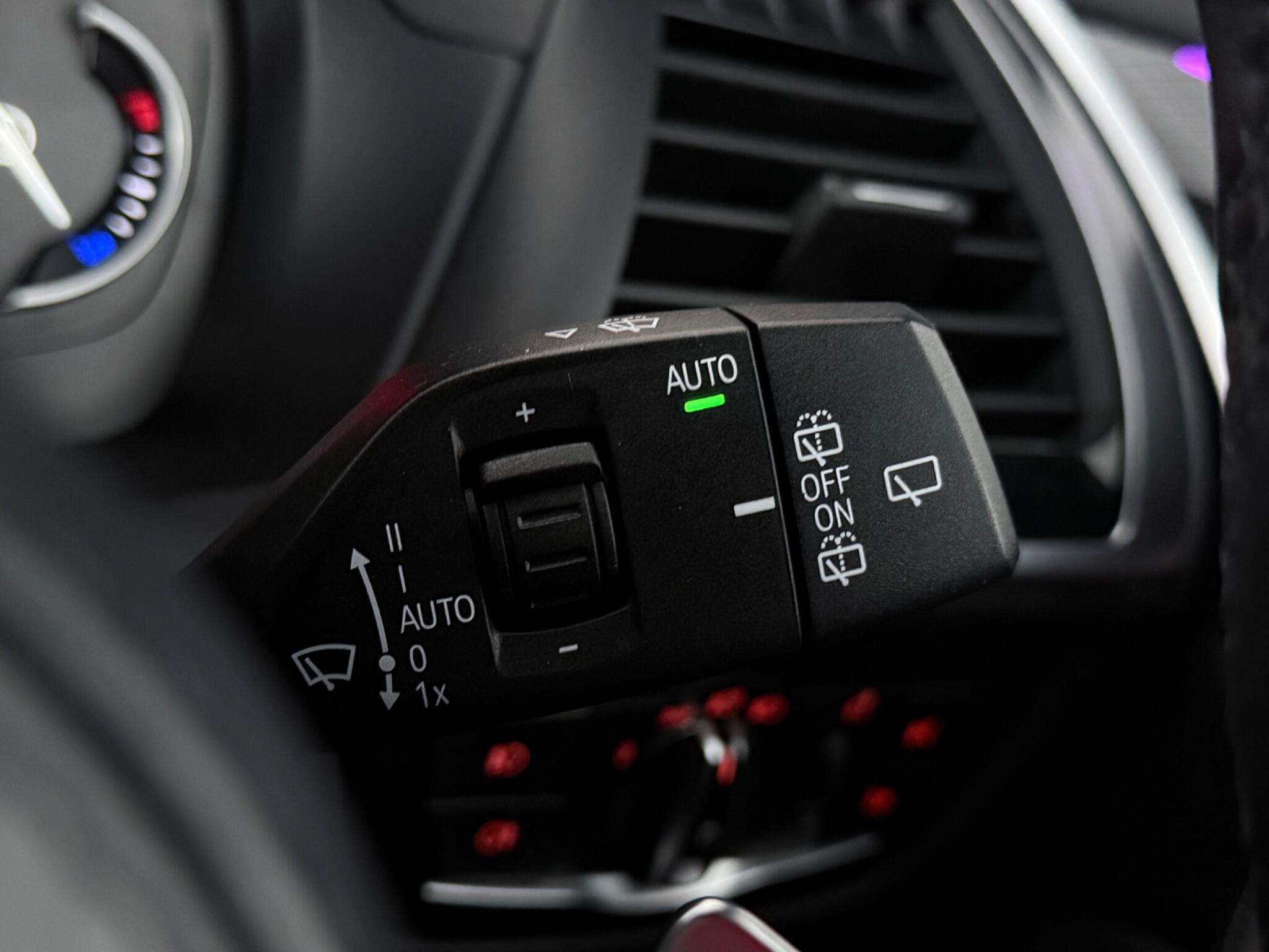 BMW X3 view 14