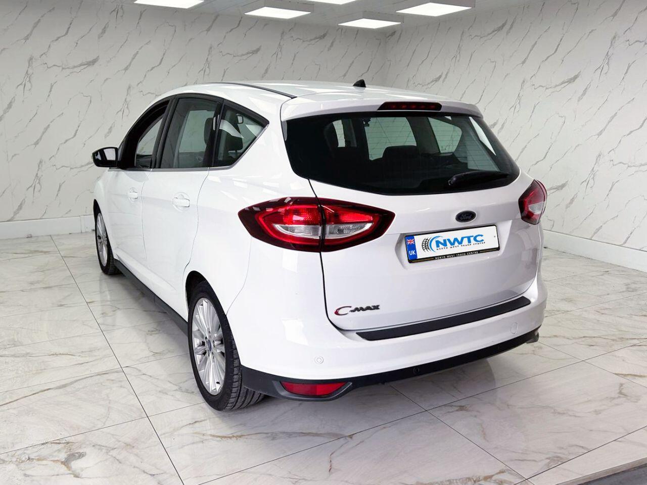 Ford C-Max view 9
