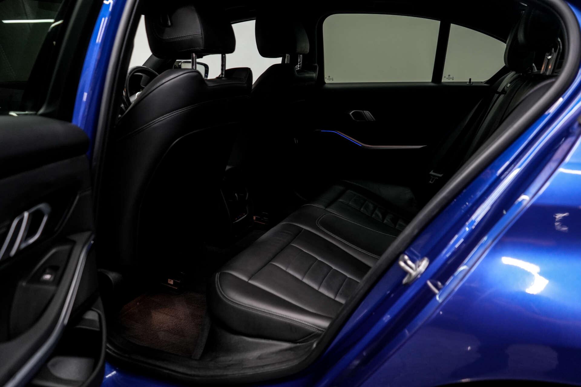 BMW 3 Series view 27