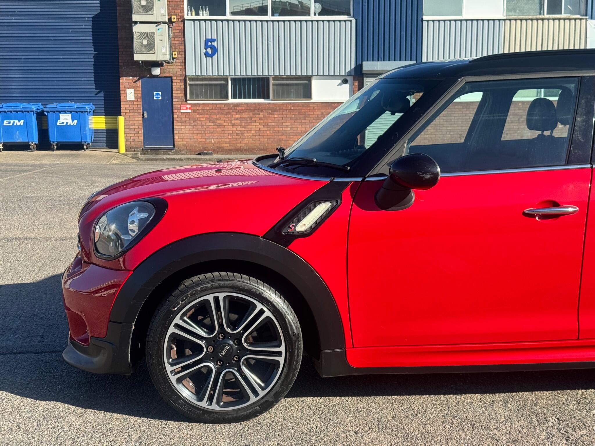 Mini Countryman view 47