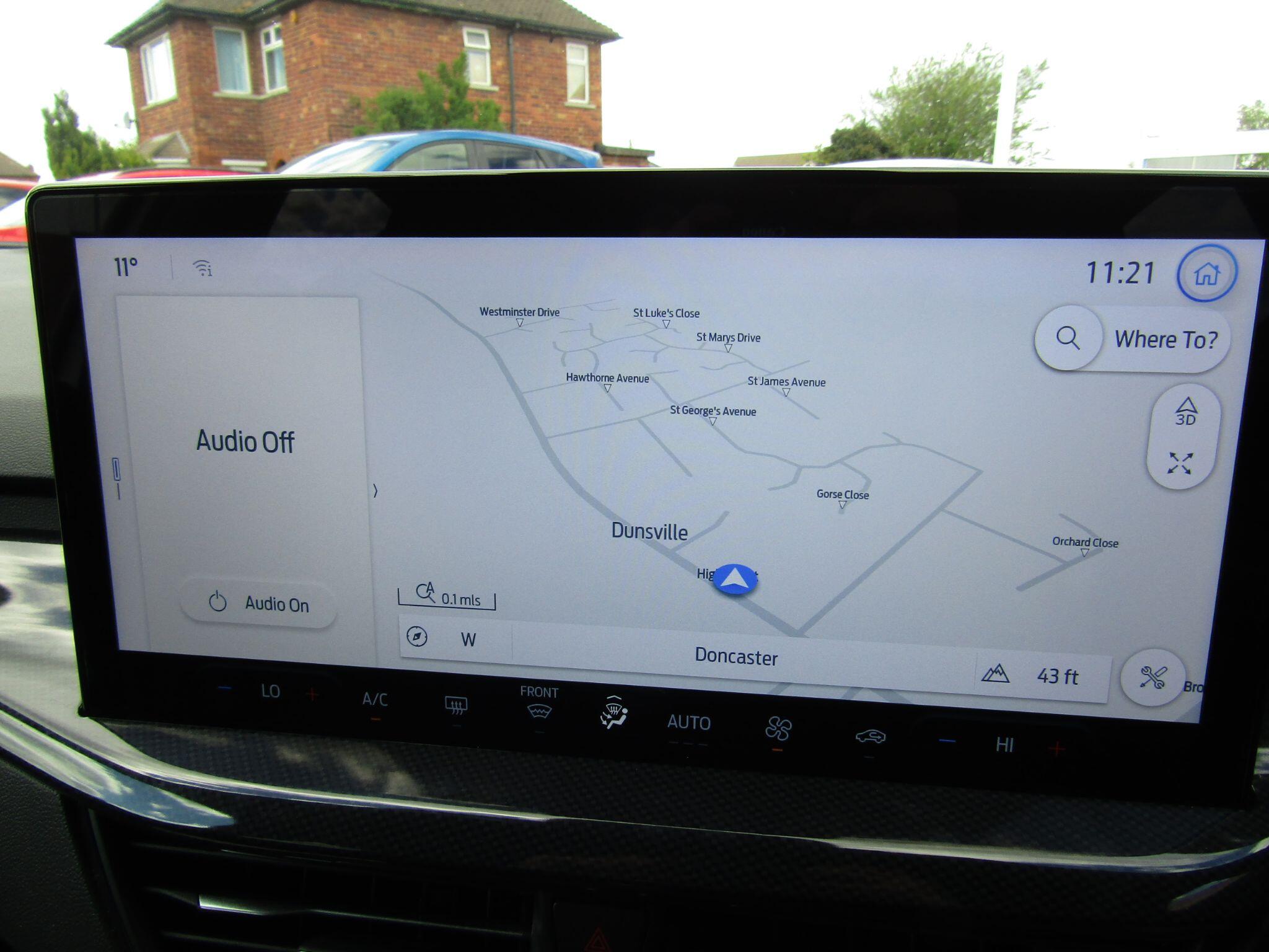 Ford Focus view 22