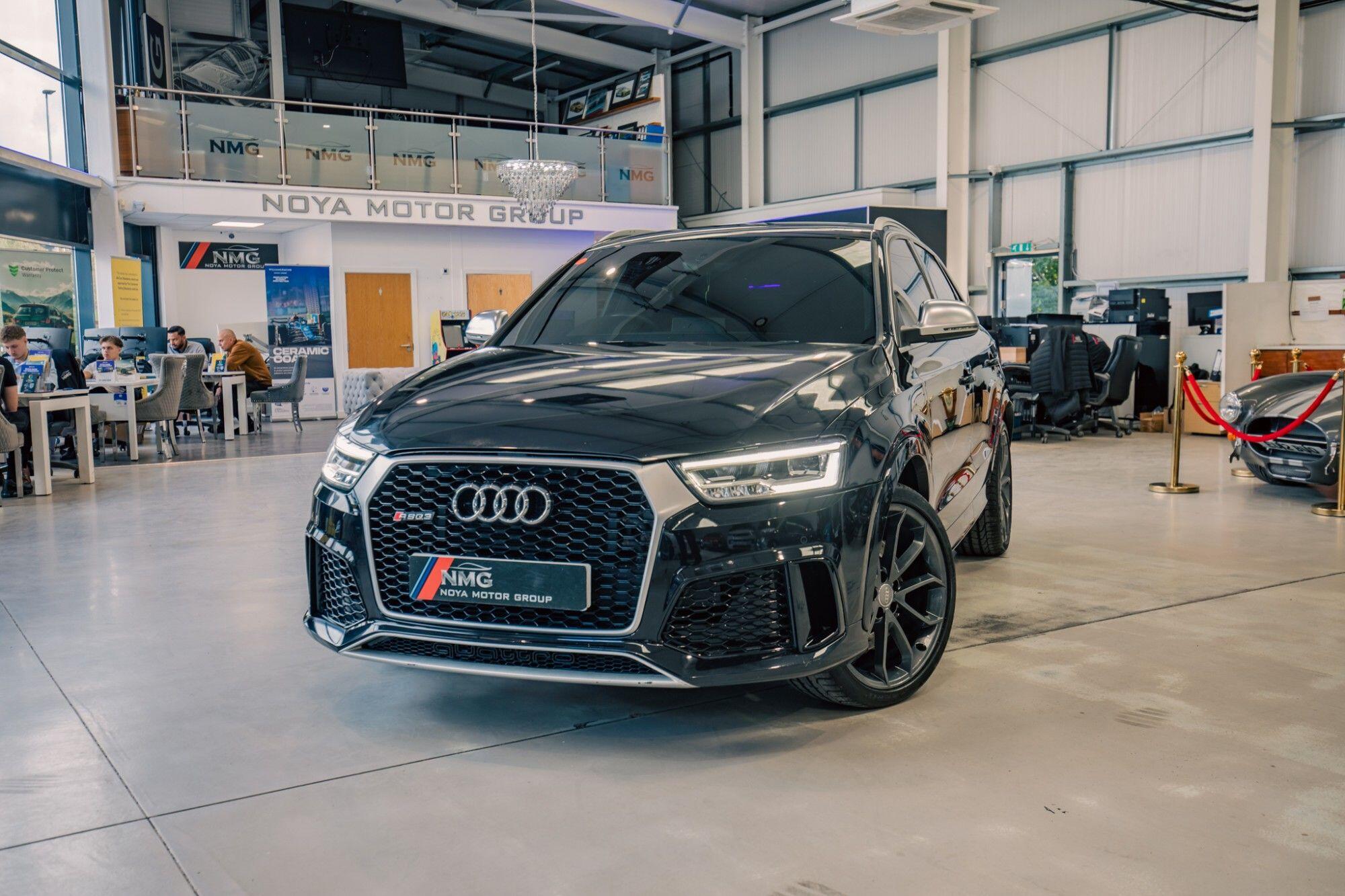 Audi RS Q3 view 4