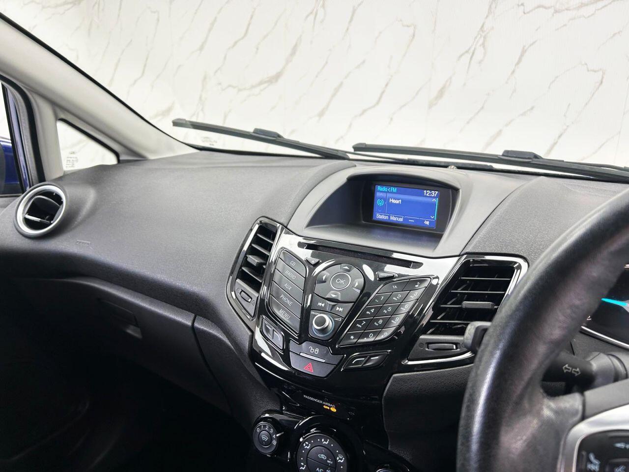 Ford Fiesta view 14