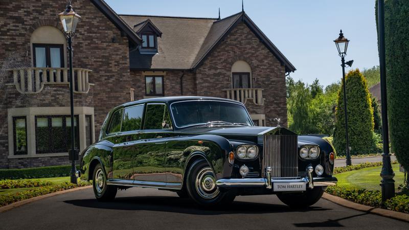 Rolls-Royce Phantom view 11