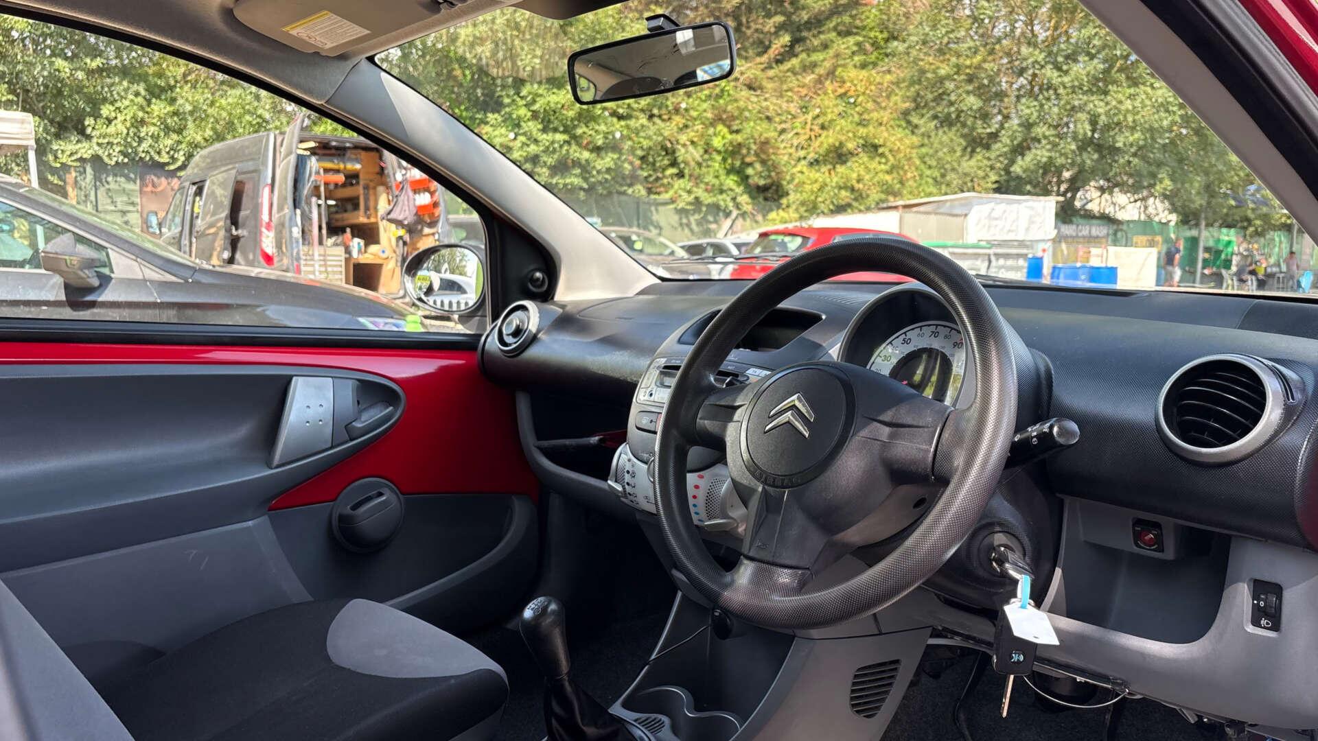 Citroen C1 view 7