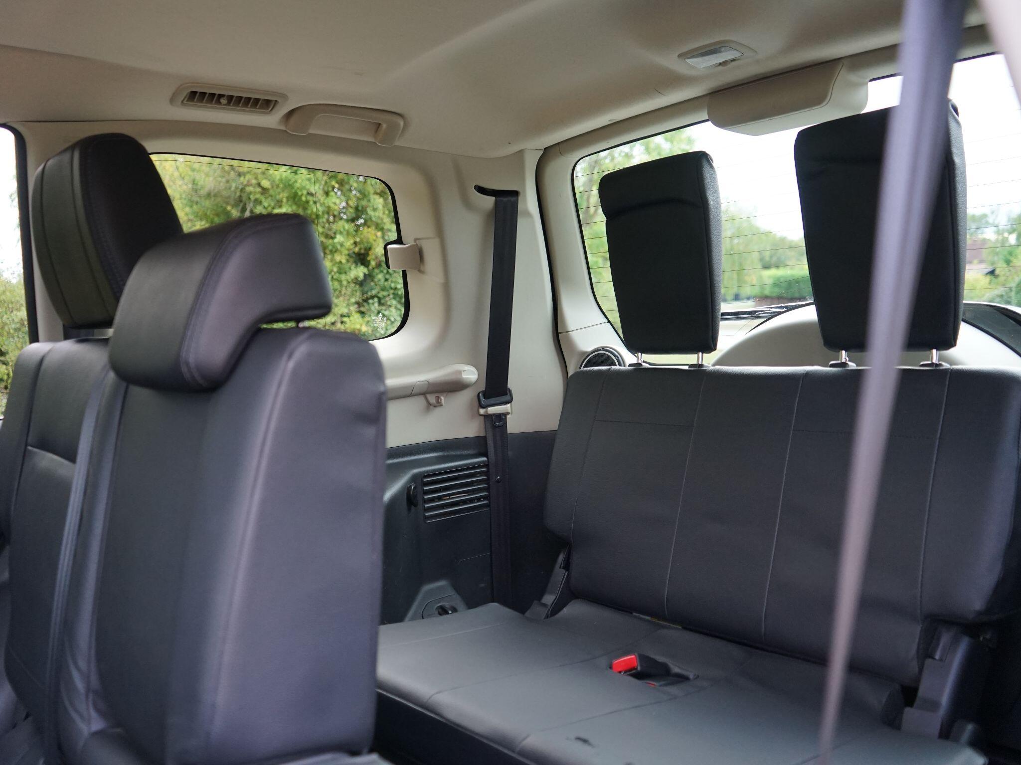 Mitsubishi Shogun view 14