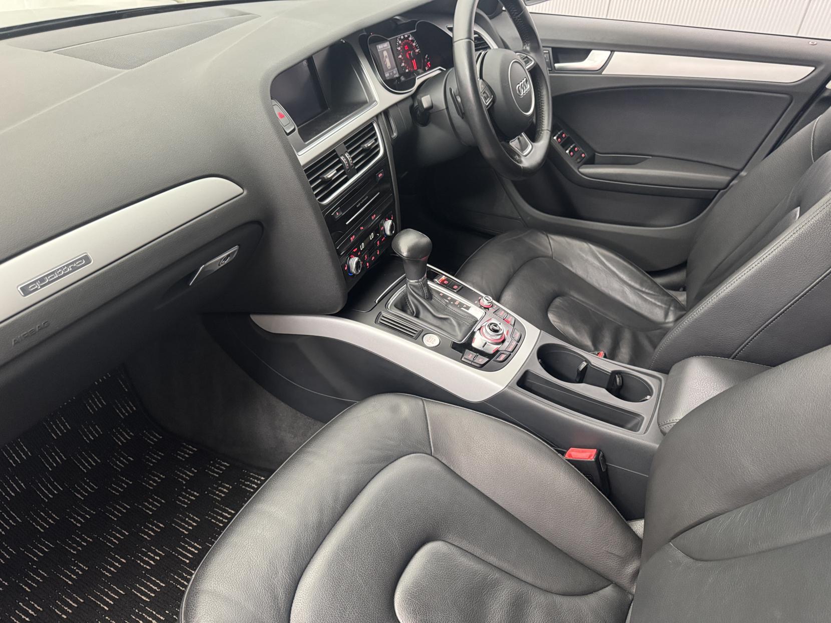 Audi A4 Allroad view 42
