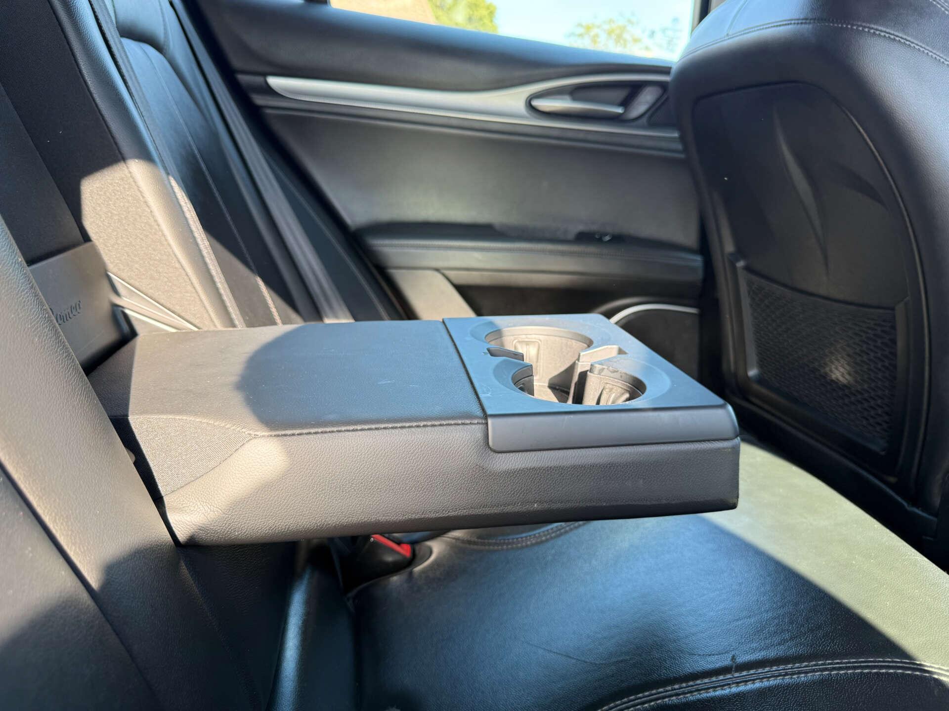 Alfa Romeo Stelvio view 69