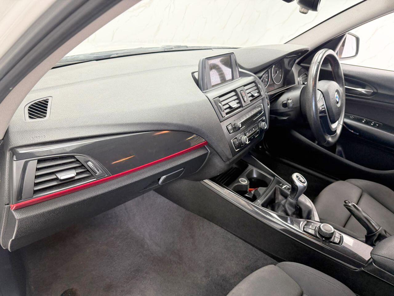 BMW 1 Series view 14