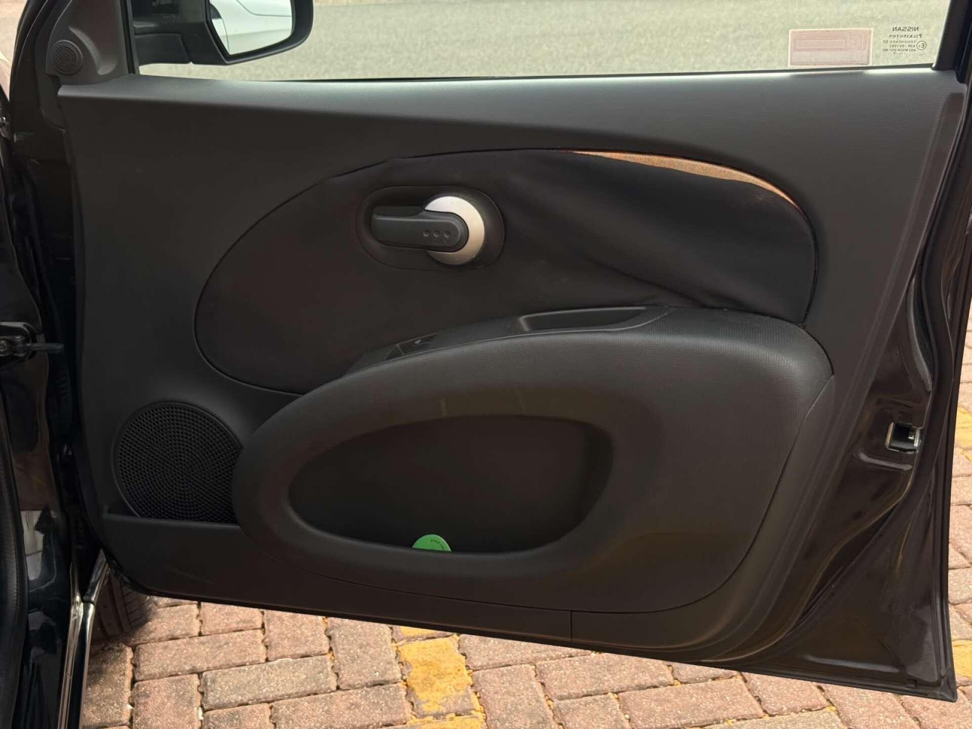 Nissan Micra view 22