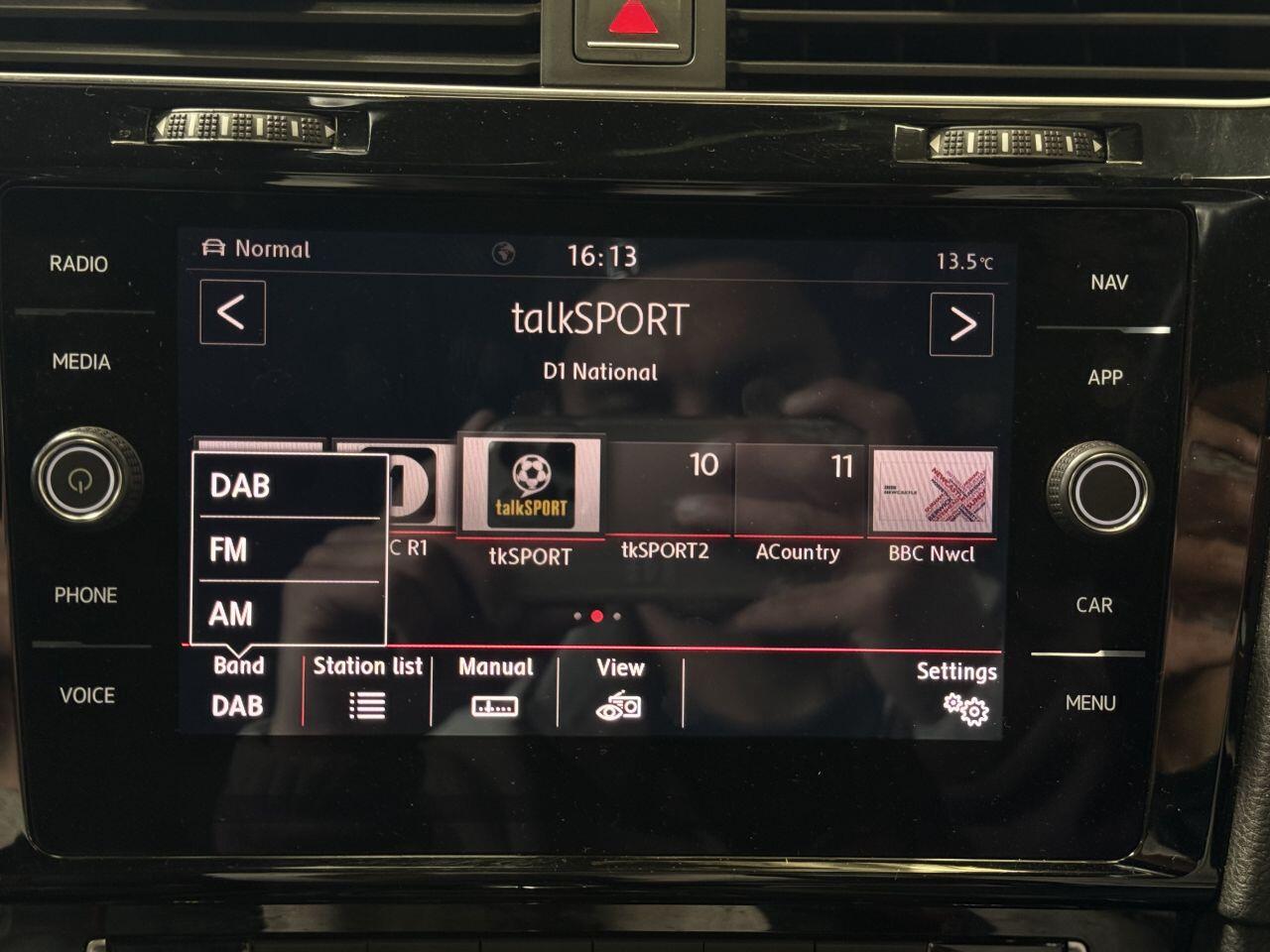 Volkswagen Golf view 45